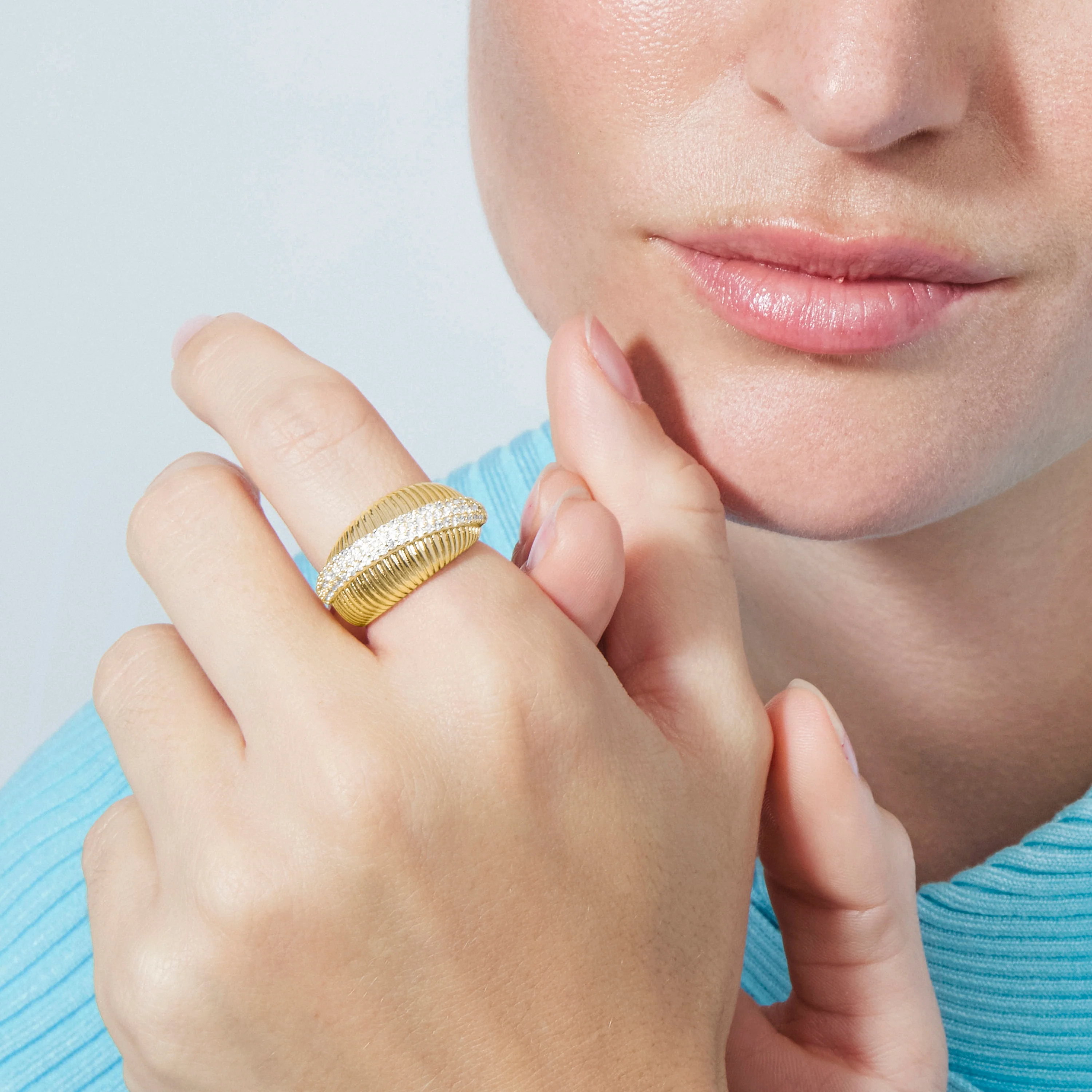 Anillo de Circonita Brillante acabado en oro amarillo de 18k - Gunlib - Image 6