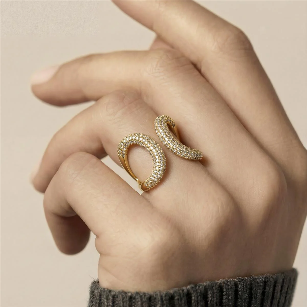 Anillo de Circonita Brillante acabado en oro amarillo de 18k - Rudma - Image 4
