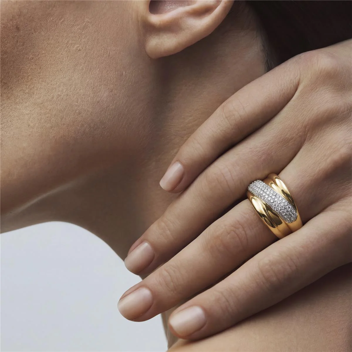 Anillo de Circonita Brillante acabado en oro amarillo de 18k - Samoi - Image 2