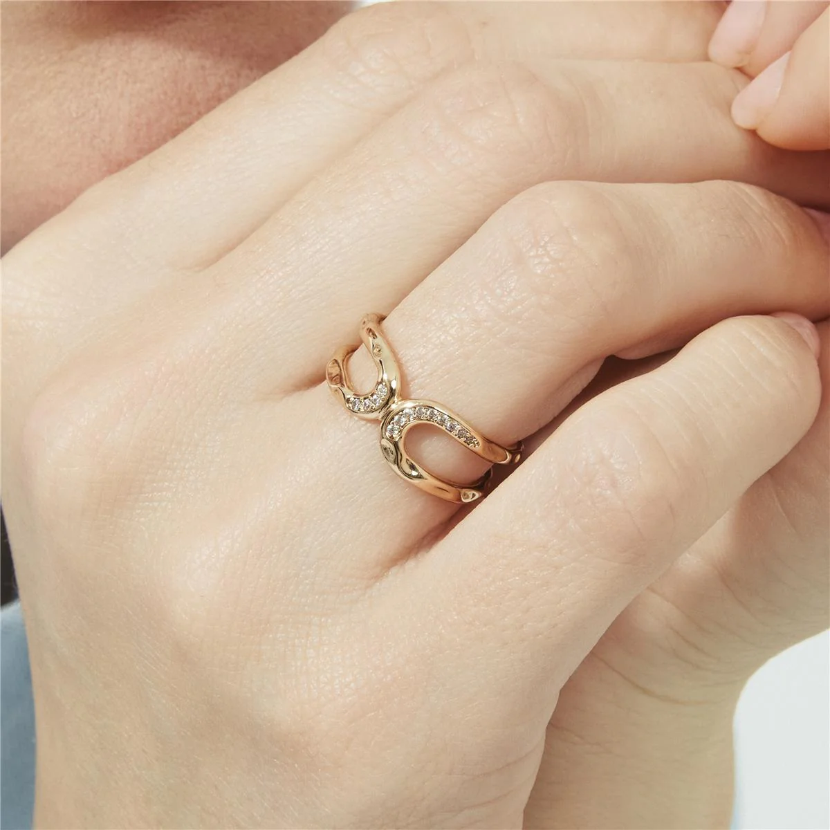 Anillo de Circonita Brillante acabado en oro rosa de 18k - Resim - Image 6