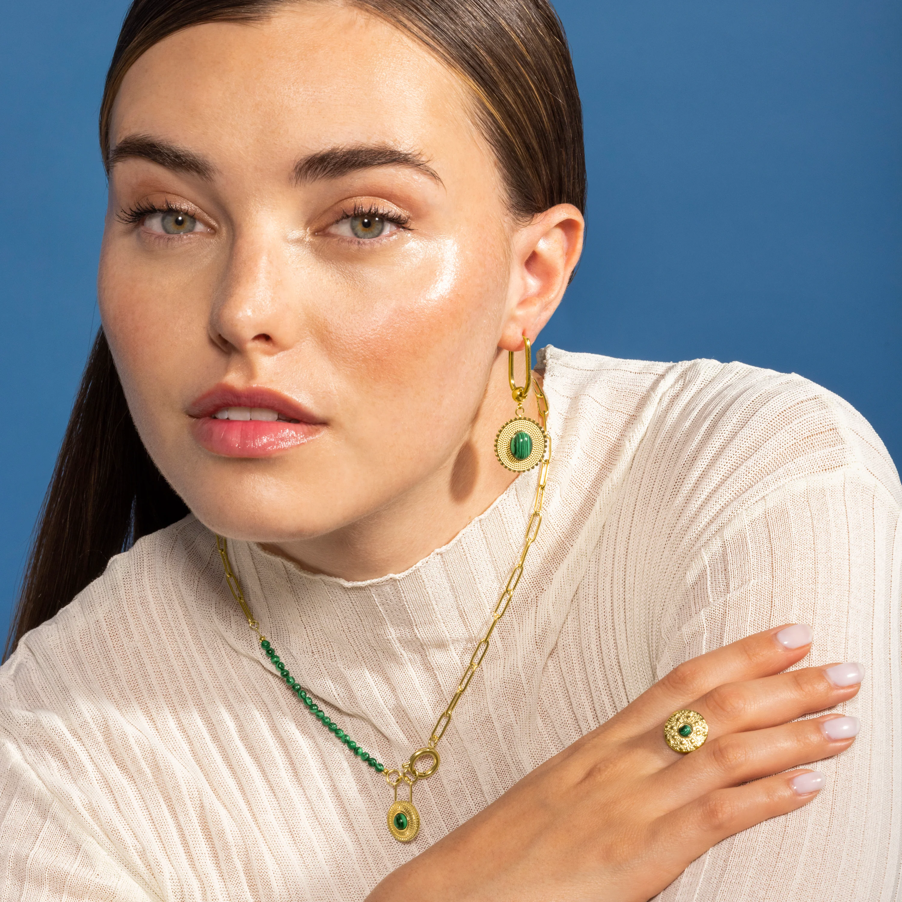 Anillo de Malaquita acabado en oro amarillo 18K- Elknu - Image 2