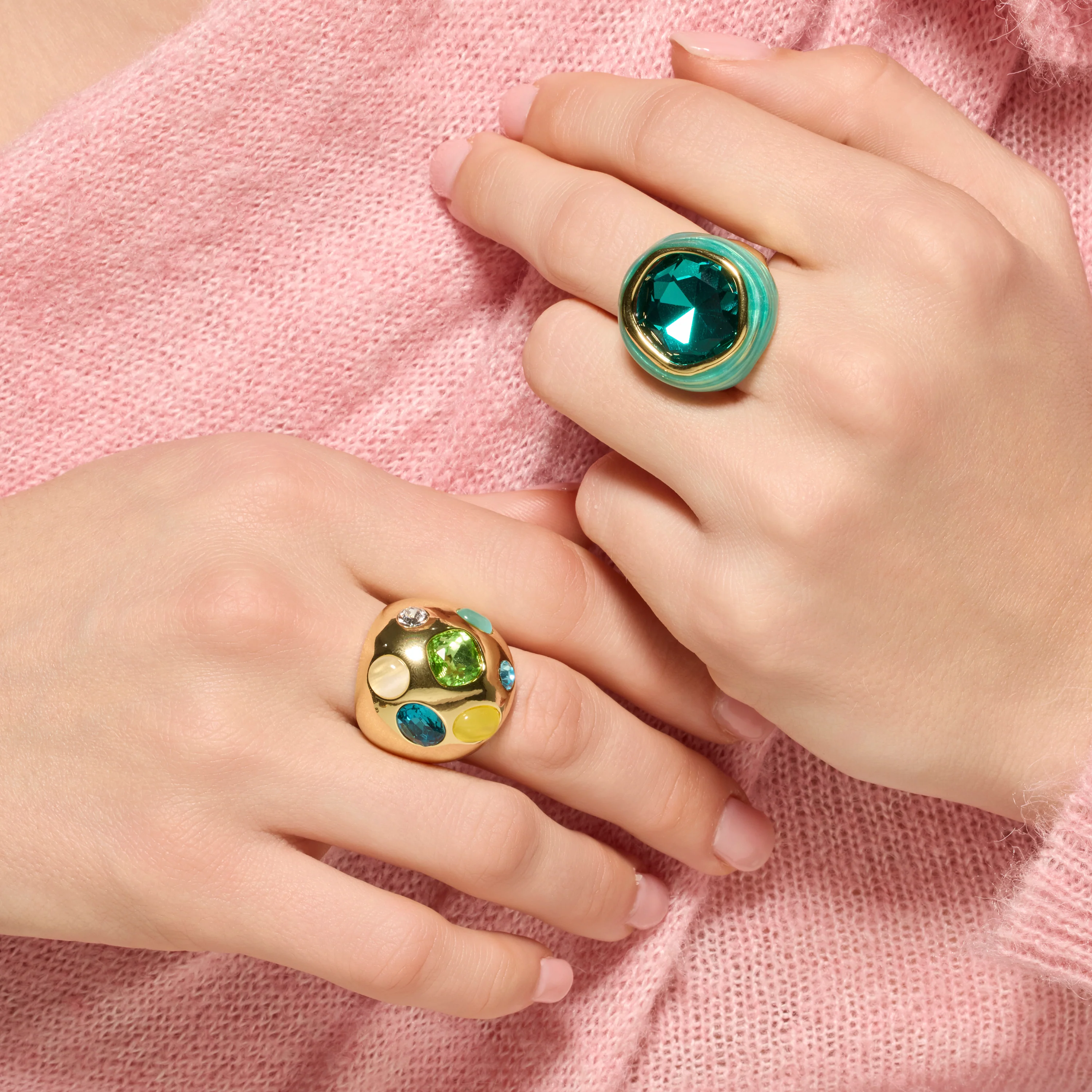 Anillo acabado oro amarillo de 18k y Cuarzo Hidrotermal Verde Paraiba - Mantis - Image 2
