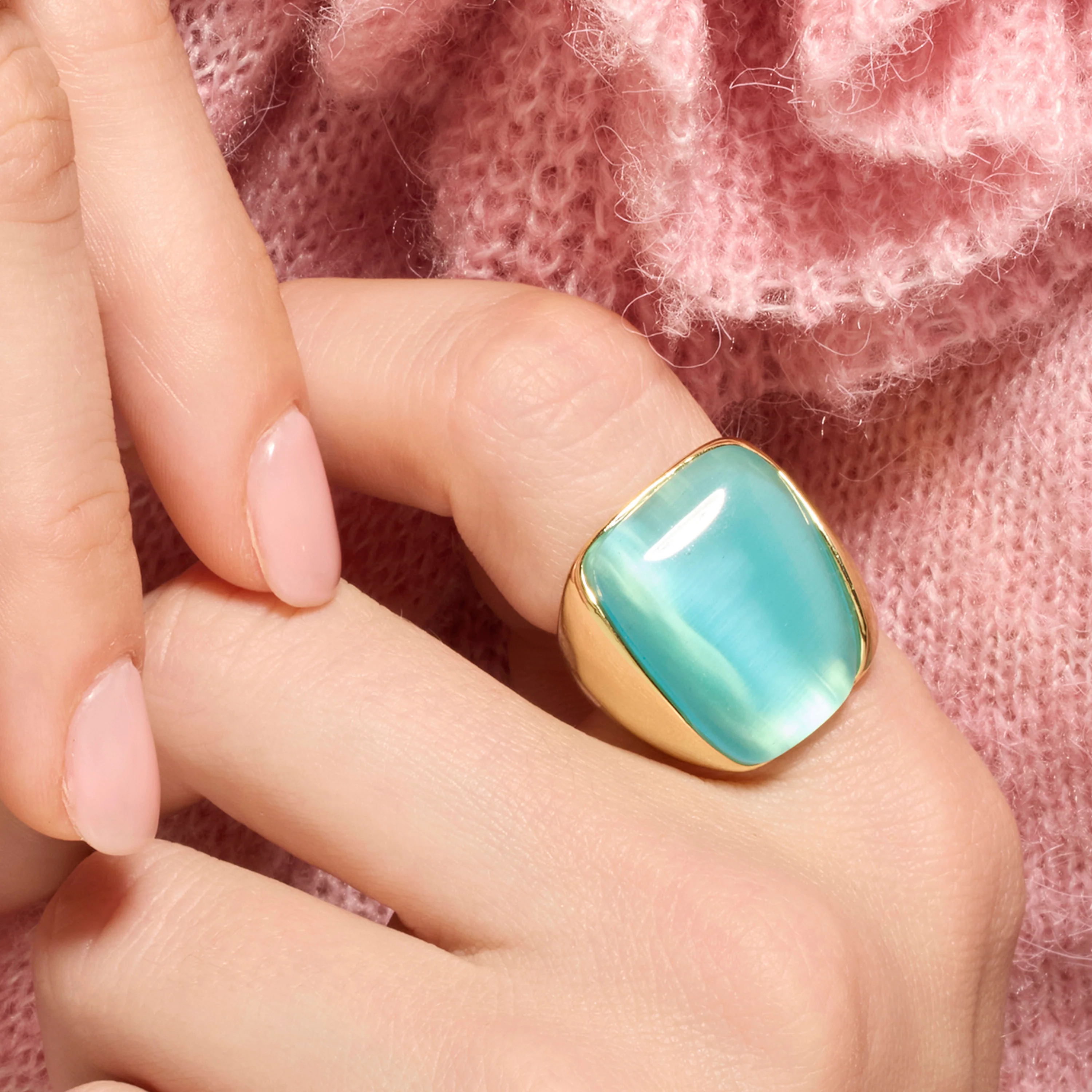 Anillo Sauri de Ojo de Gato Verde acabado oro amarillo de 18k - Image 3