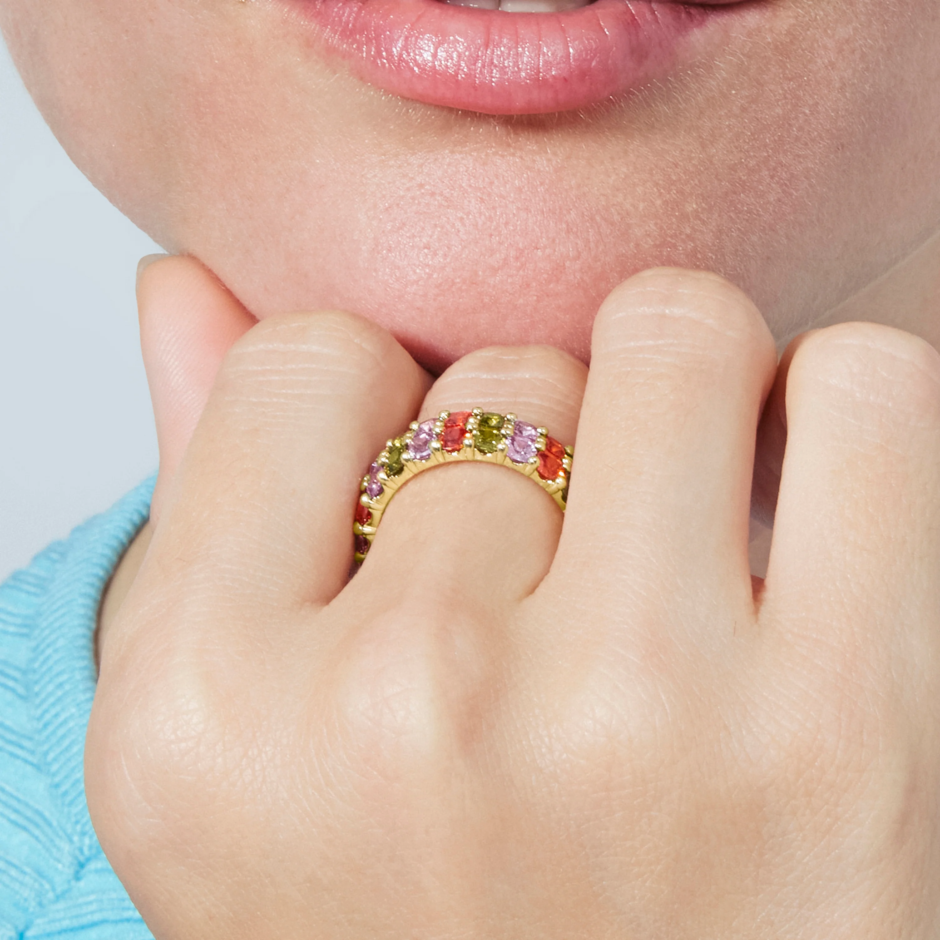 Anillo de Circonita Multicolor acabado en oro amarillo de 18k - Tomi - Image 6