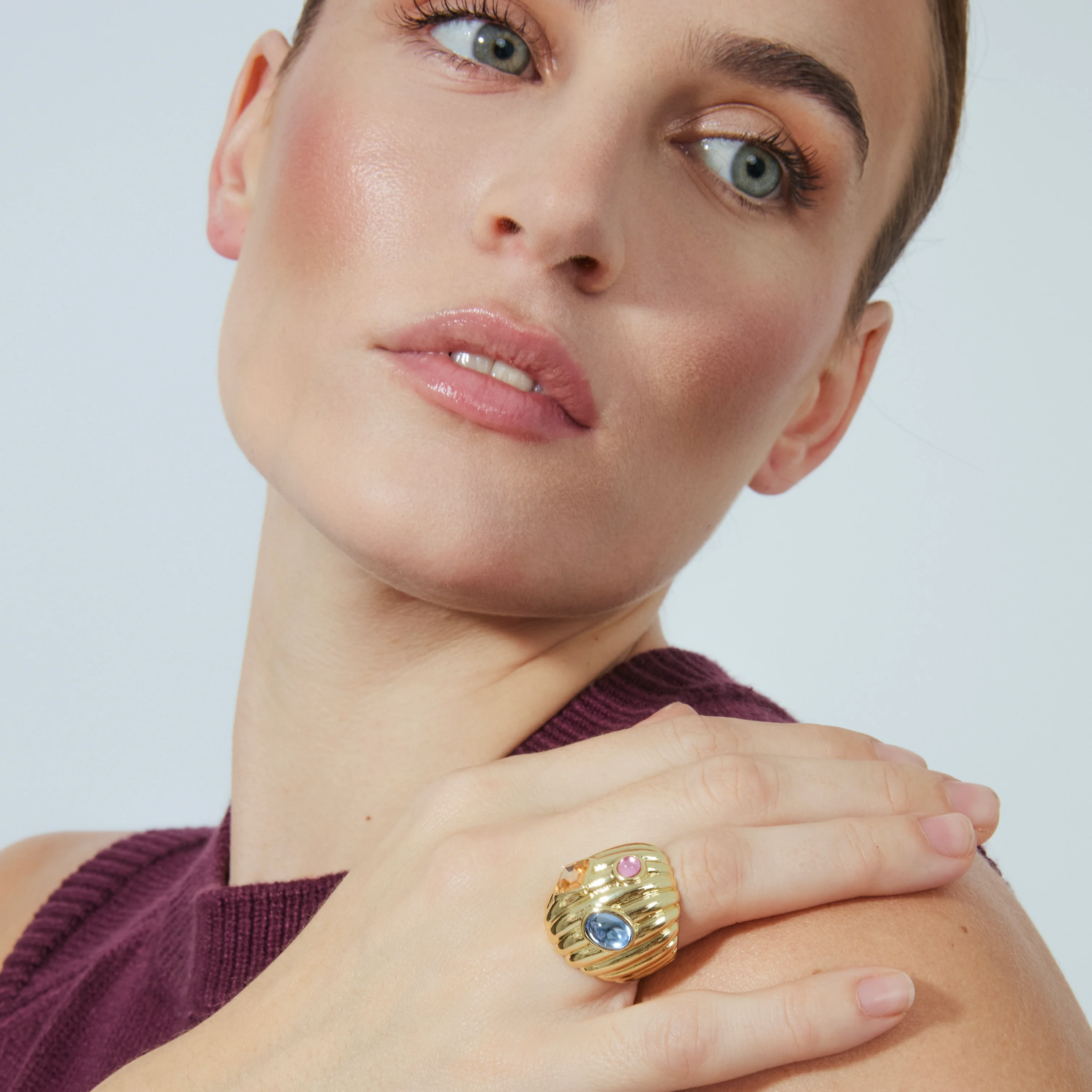 Anillo de Cristal Multicolor acabado en oro amarillo 18K - Wenya - Image 2