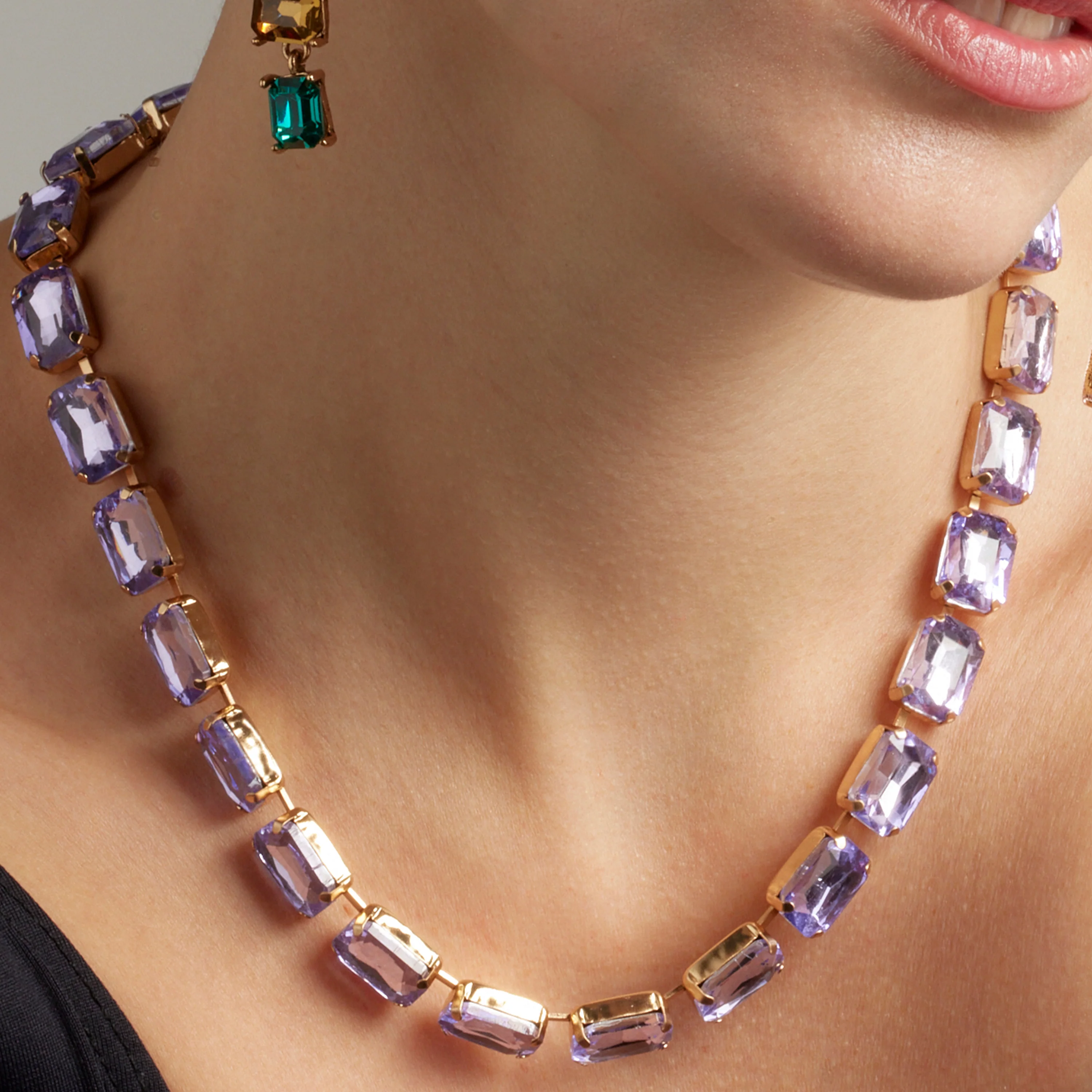 Collar de Cristal Morado acabado en oro amarillo 18K - Ankek - Image 3