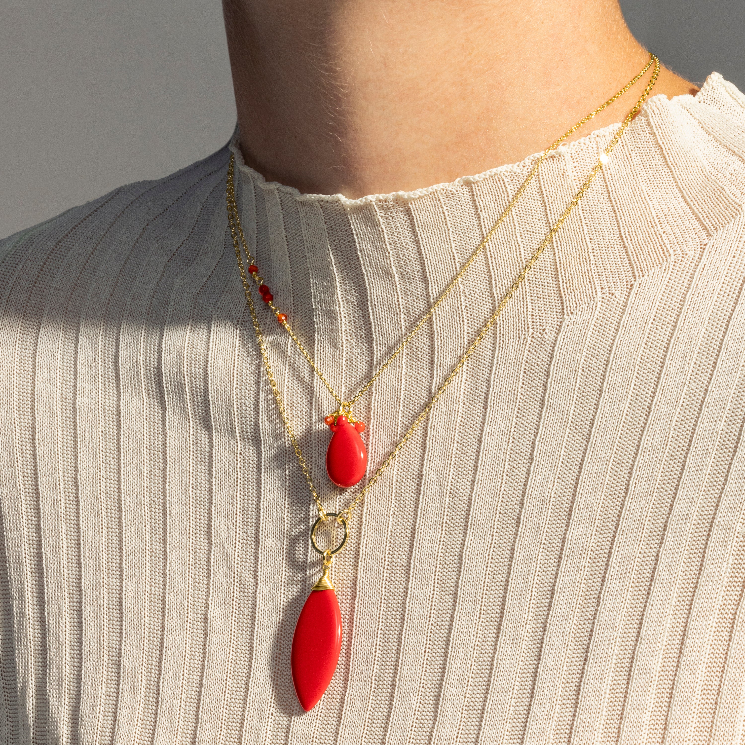 Collar de Coral acabado en oro amarillo 18K - Ayom - Image 3