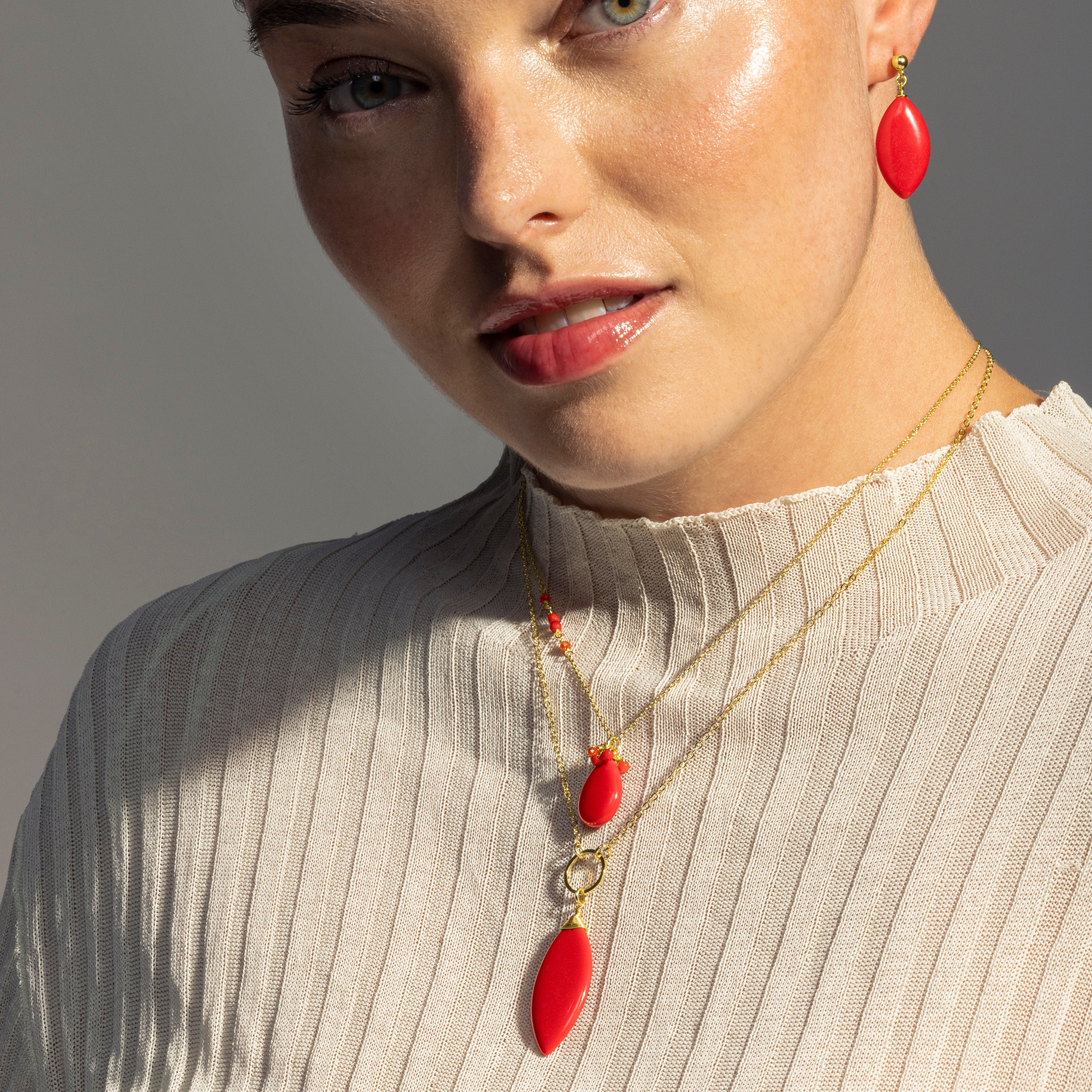 Collar de Coral acabado en oro amarillo 18K - Ayom - Image 4