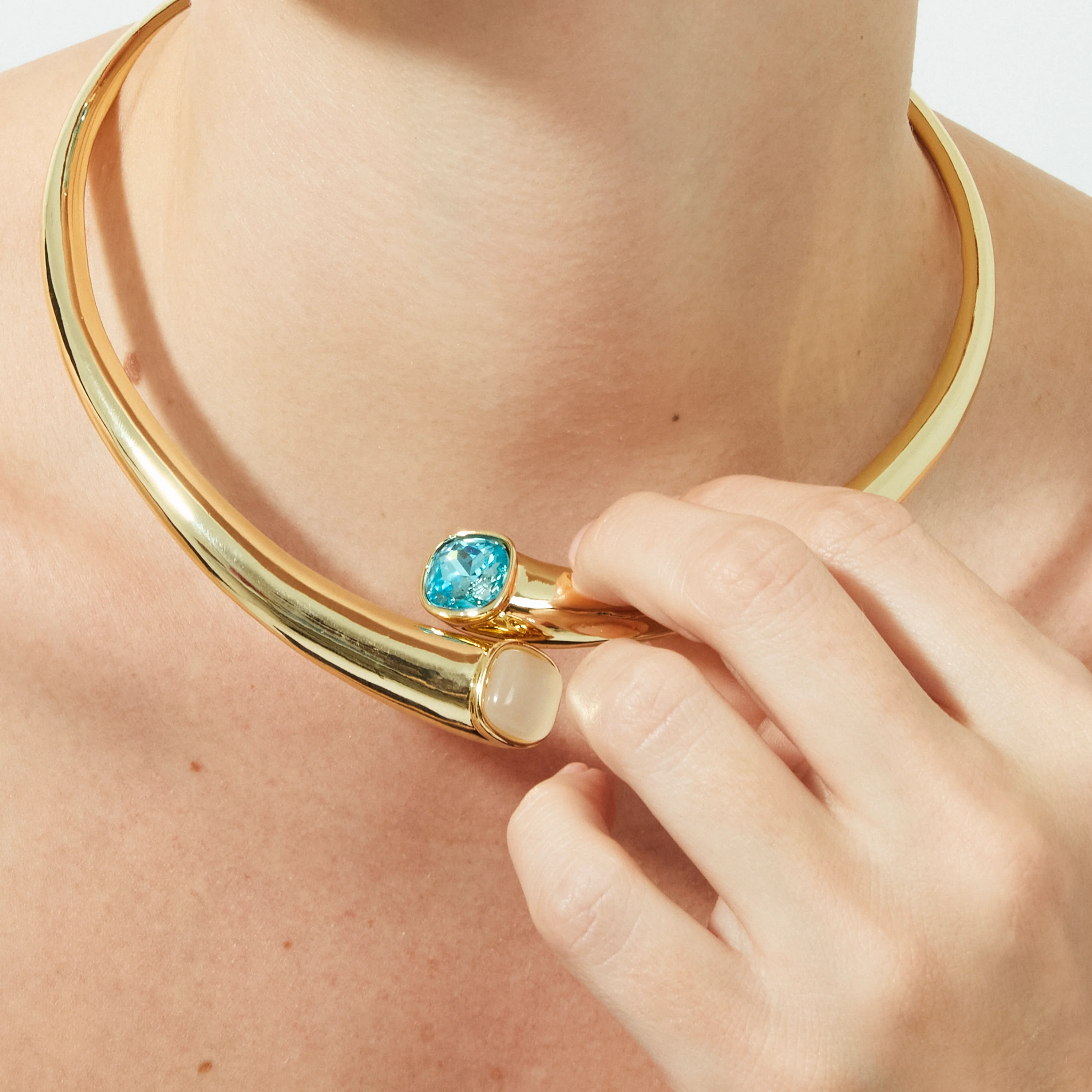 Collar de Cristal Azul acabado en oro amarillo de 18k - Ione - Image 6
