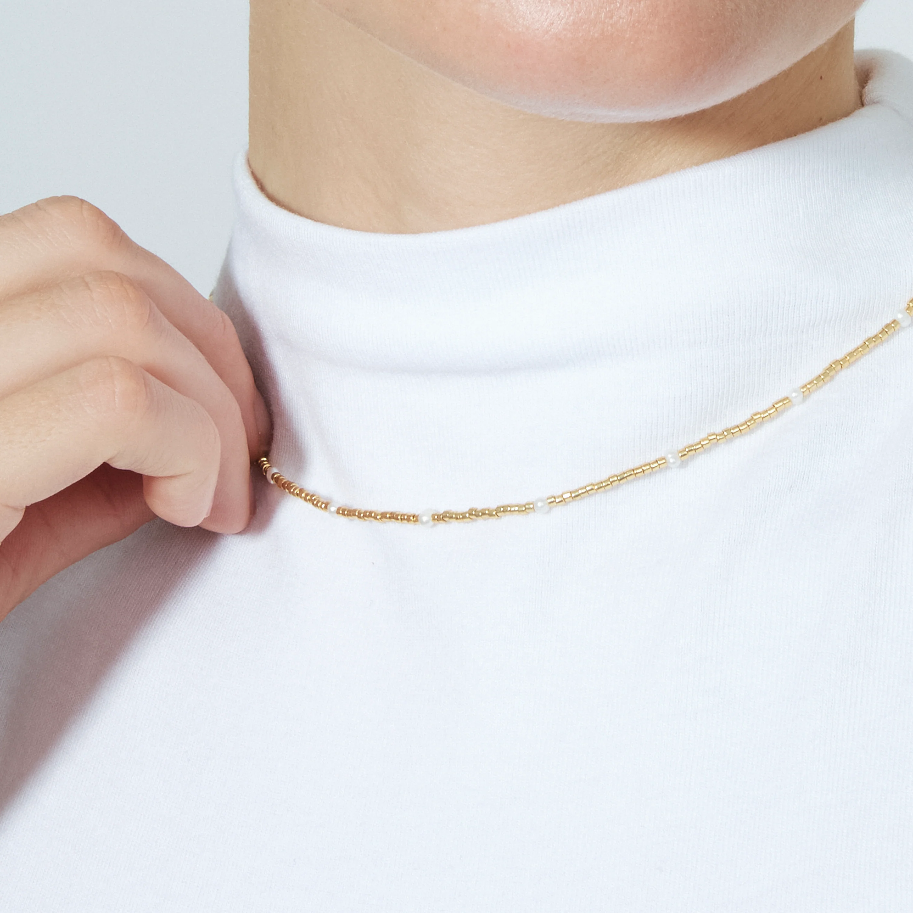 Collar de Plata de Ley 925 y Lacado Blanco acabado en oro amarillo de 18k - Altow - Image 6