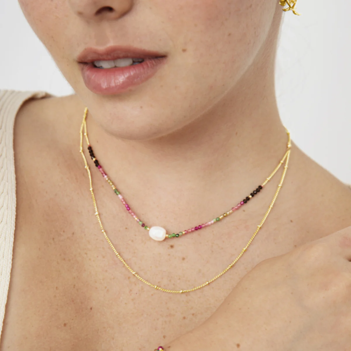 Collar Dhelra acabado en Oro Amarillo de 18 Kts - Dhelra MULTICOLOR - Image 2
