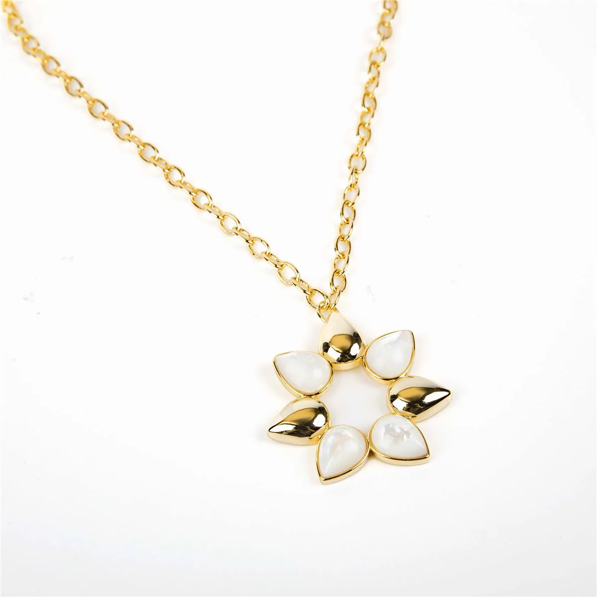 Collar Netlan acabado en oro amarillo - Netlan BLANCO - Image 3
