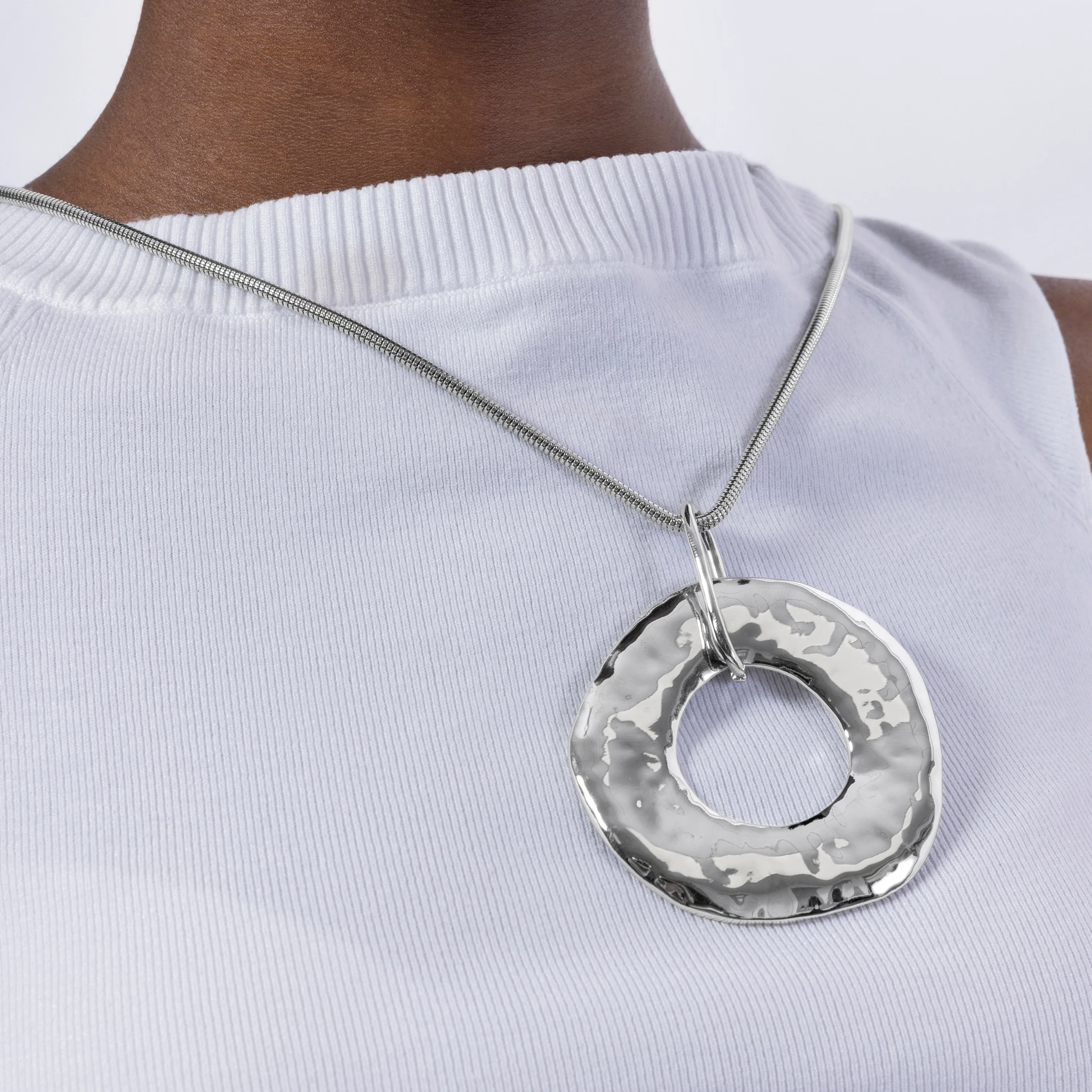 Collar acabado en rodio - Routa - Image 3