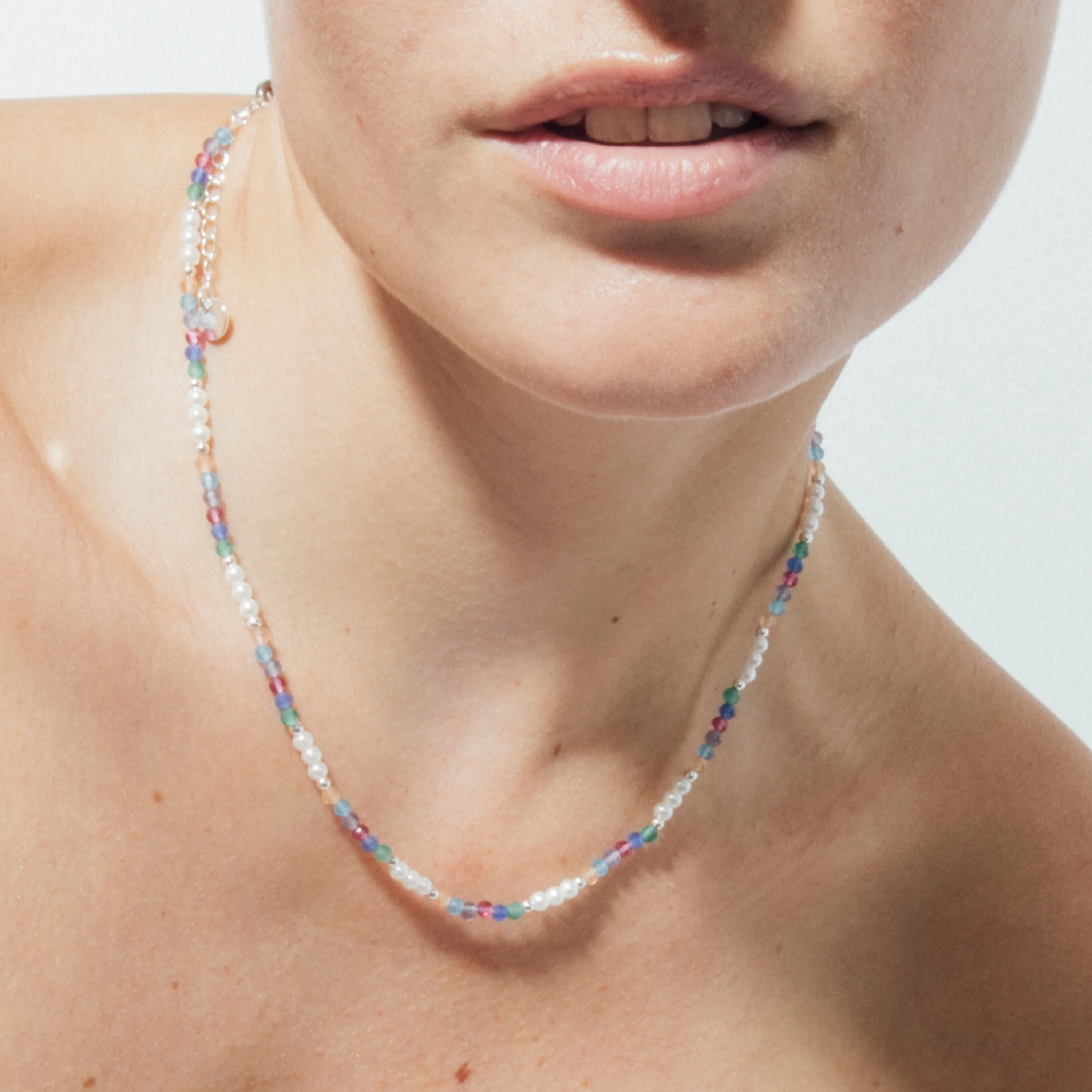 Collar de Cristal Multicolor acabado en rodio - Sury - Image 4