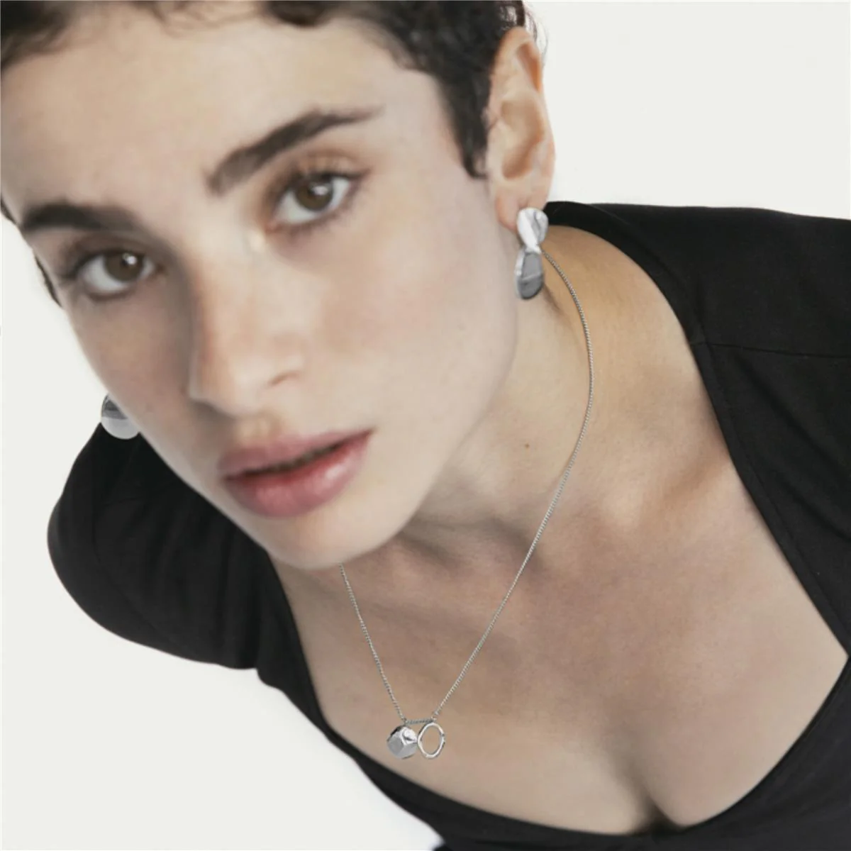 Collar Thyzara Plata De Ley 925 - Thyzara GRIS - Image 2