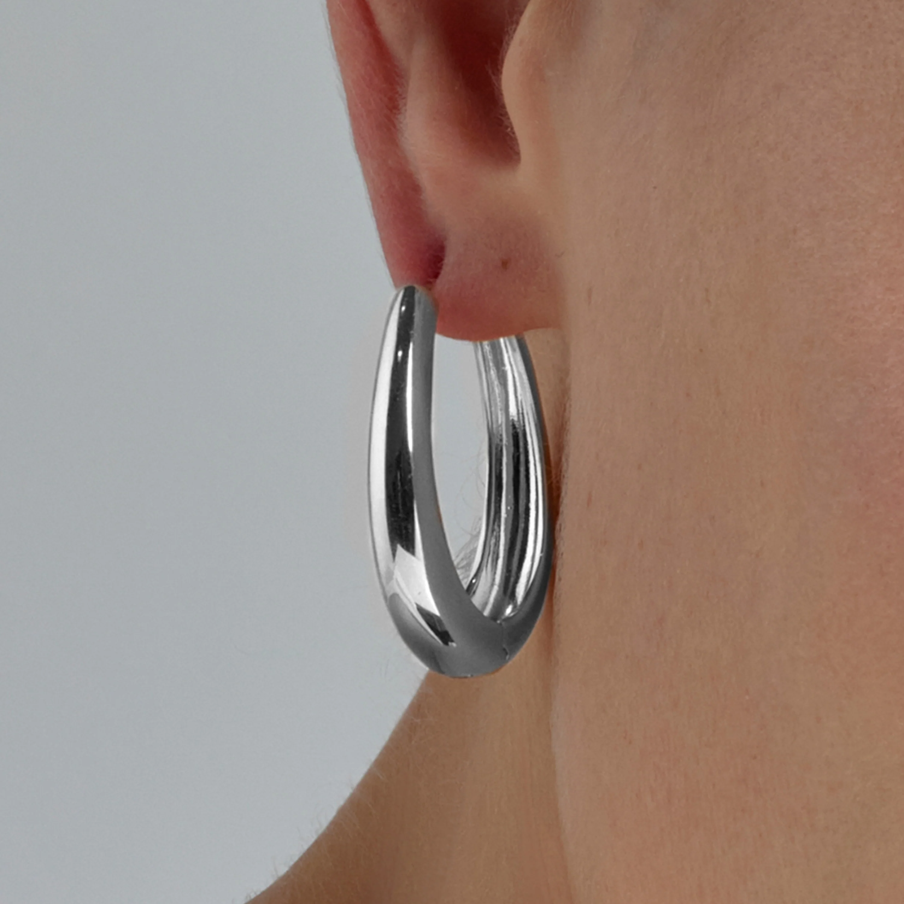 Pendientes de 31mm de diámetro acabado en rodio - Aima - Image 4