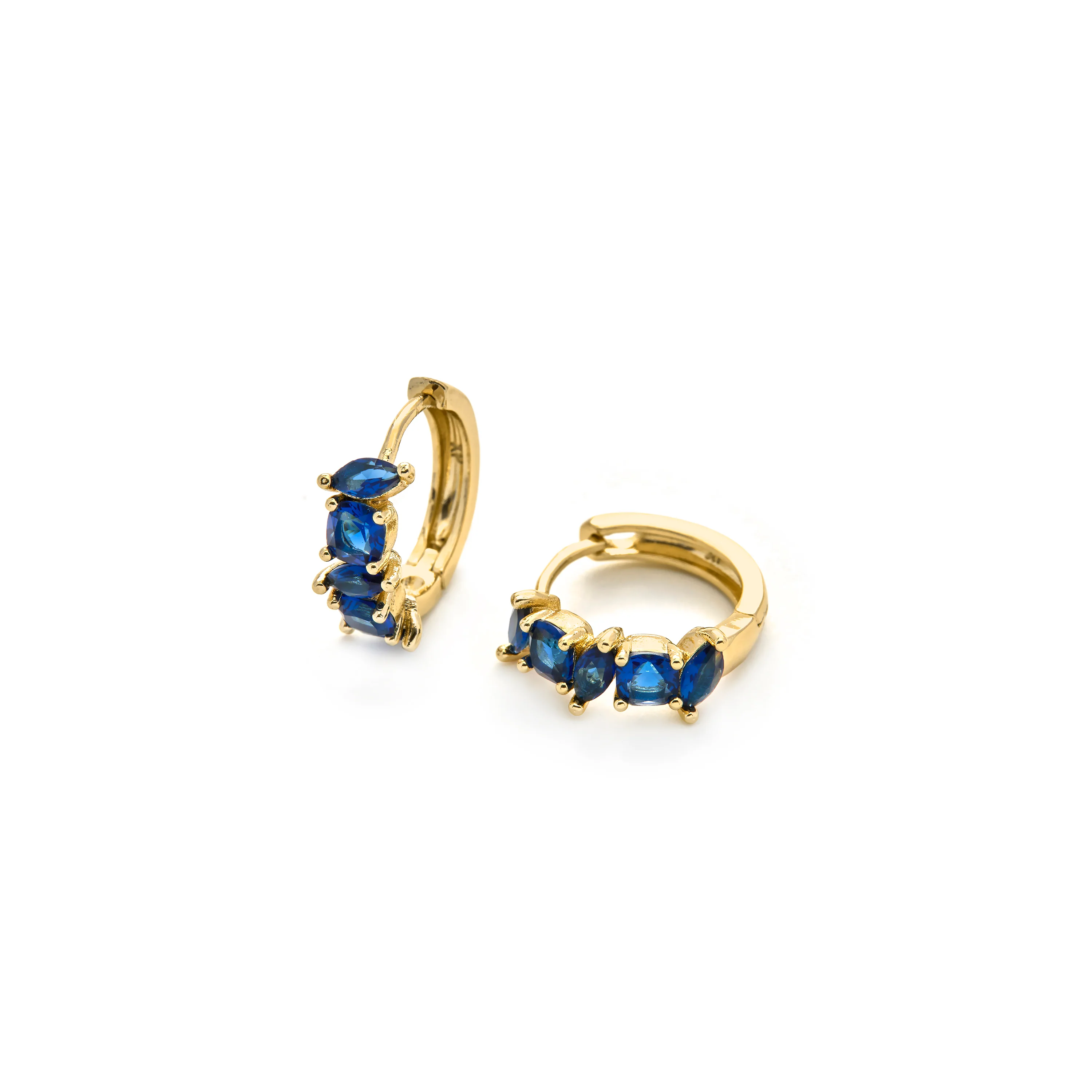 Pendientes de Circonita Zafiro acabado en oro amarillo de 18k - Arose - Image 5