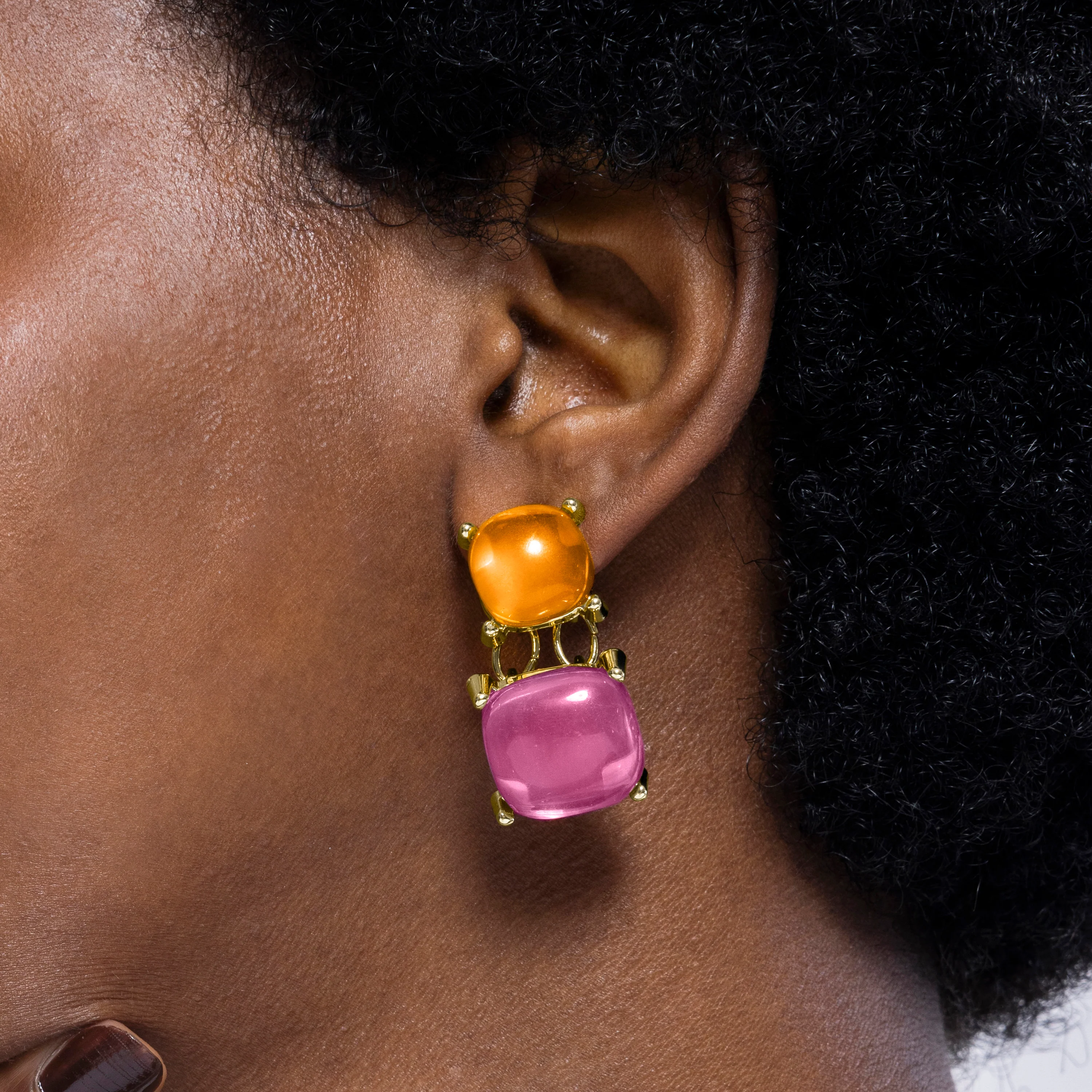 Pendientes de Cristal Multicolor acabados en oro amarillo 18K - Azara - Image 3