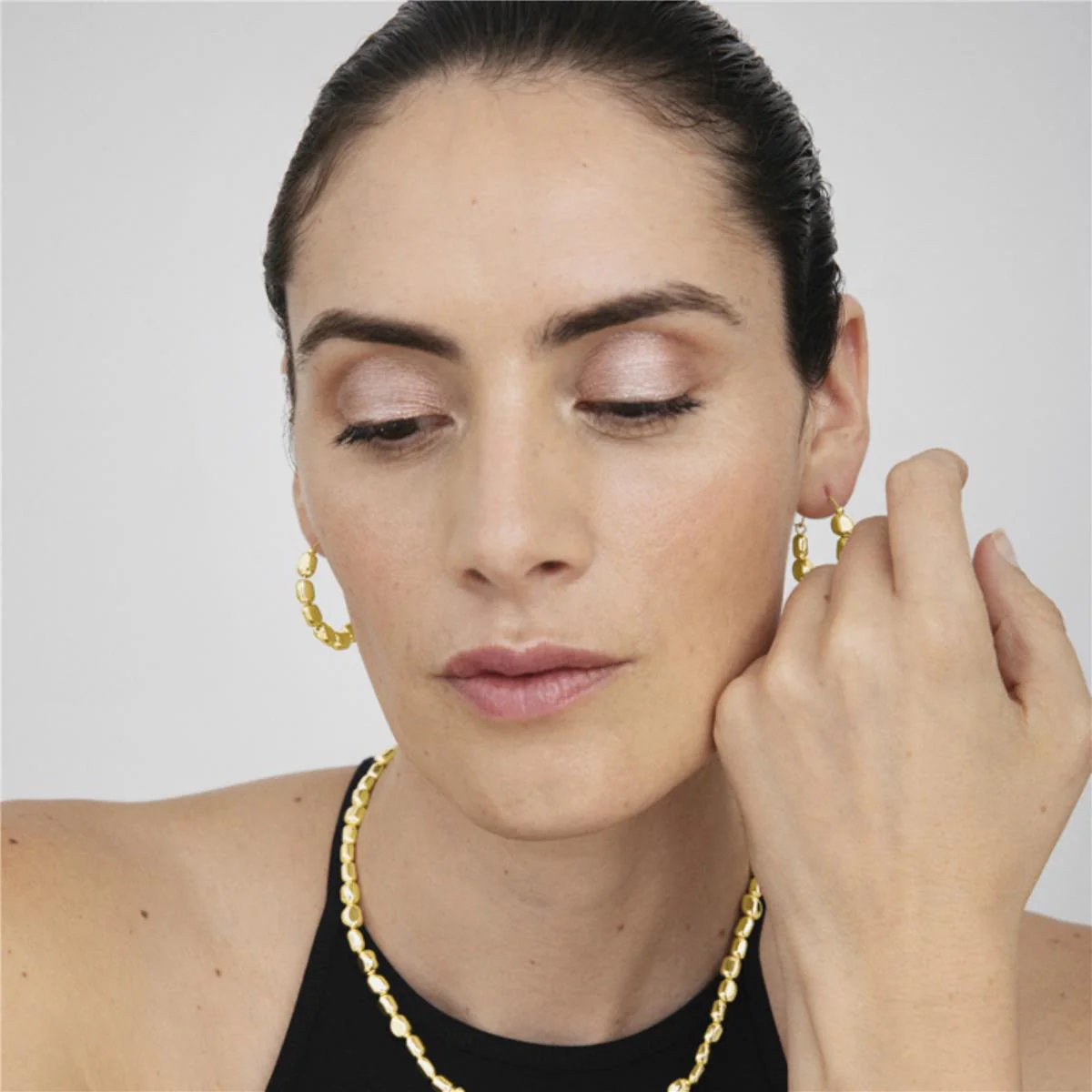 Pendientes Caspil Hematite y Baño de Oro amarillo - Caspil AMARILLO - Image 2