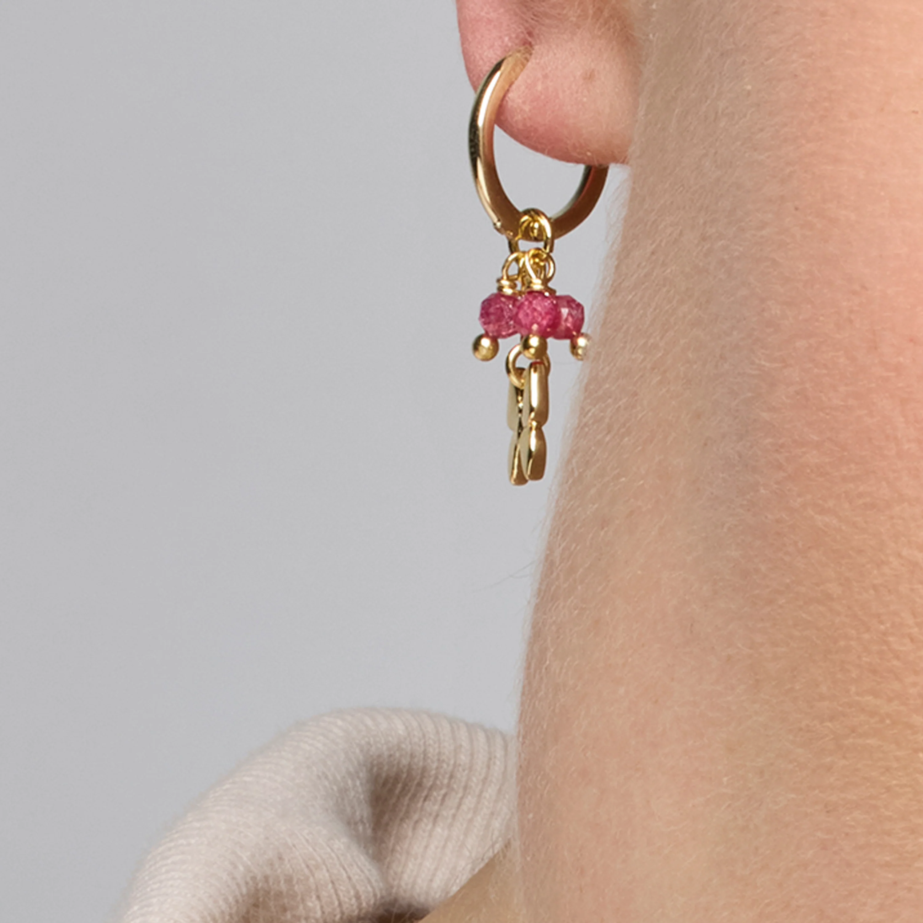 Pendientes de Plata de Ley 925 y Cristal Rosa acabado oro amarillo de 18k - Coaran - Image 4