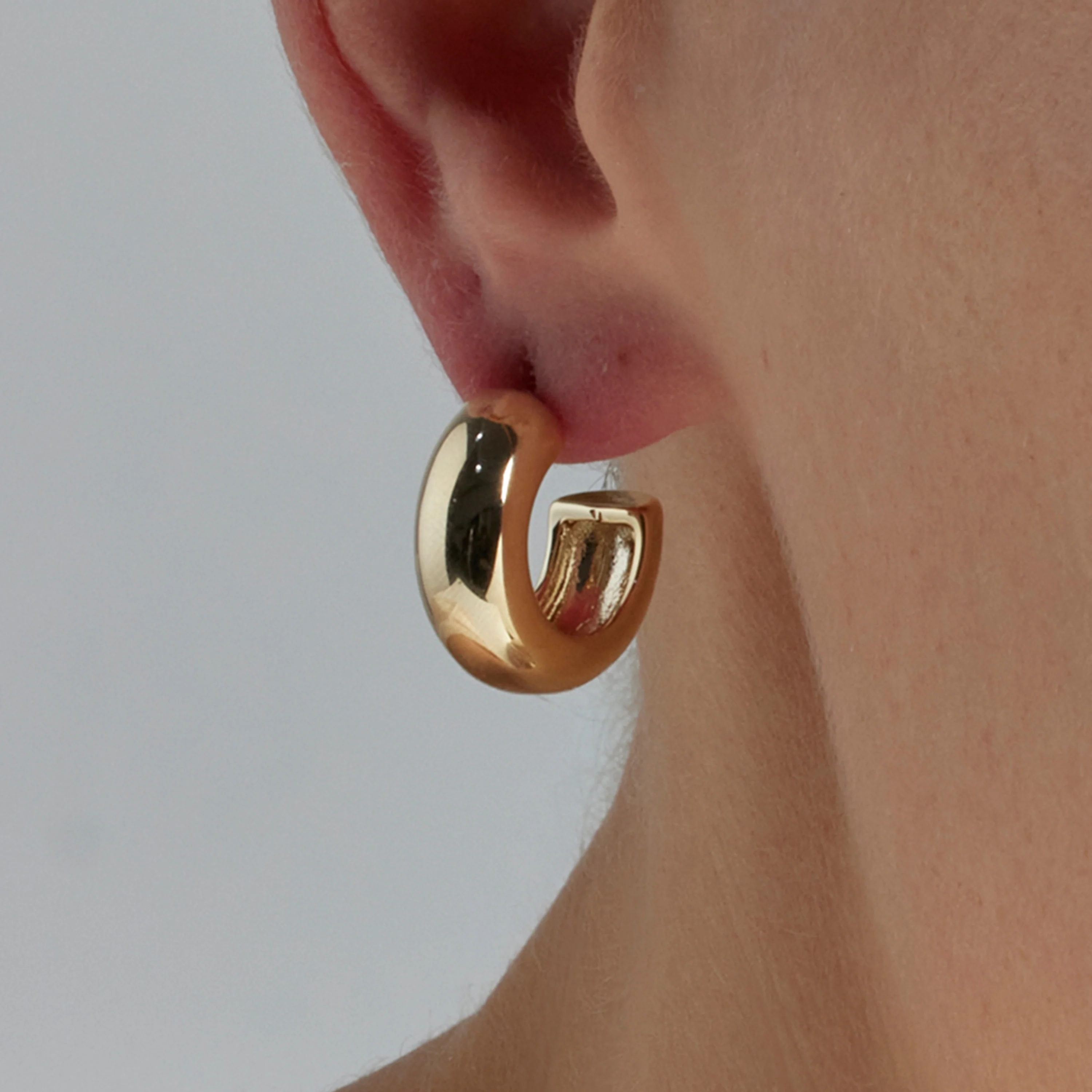 Pendientes de 18,5mm de diámetro acabado Oro Amarillo 18K - Dalra - Image 4