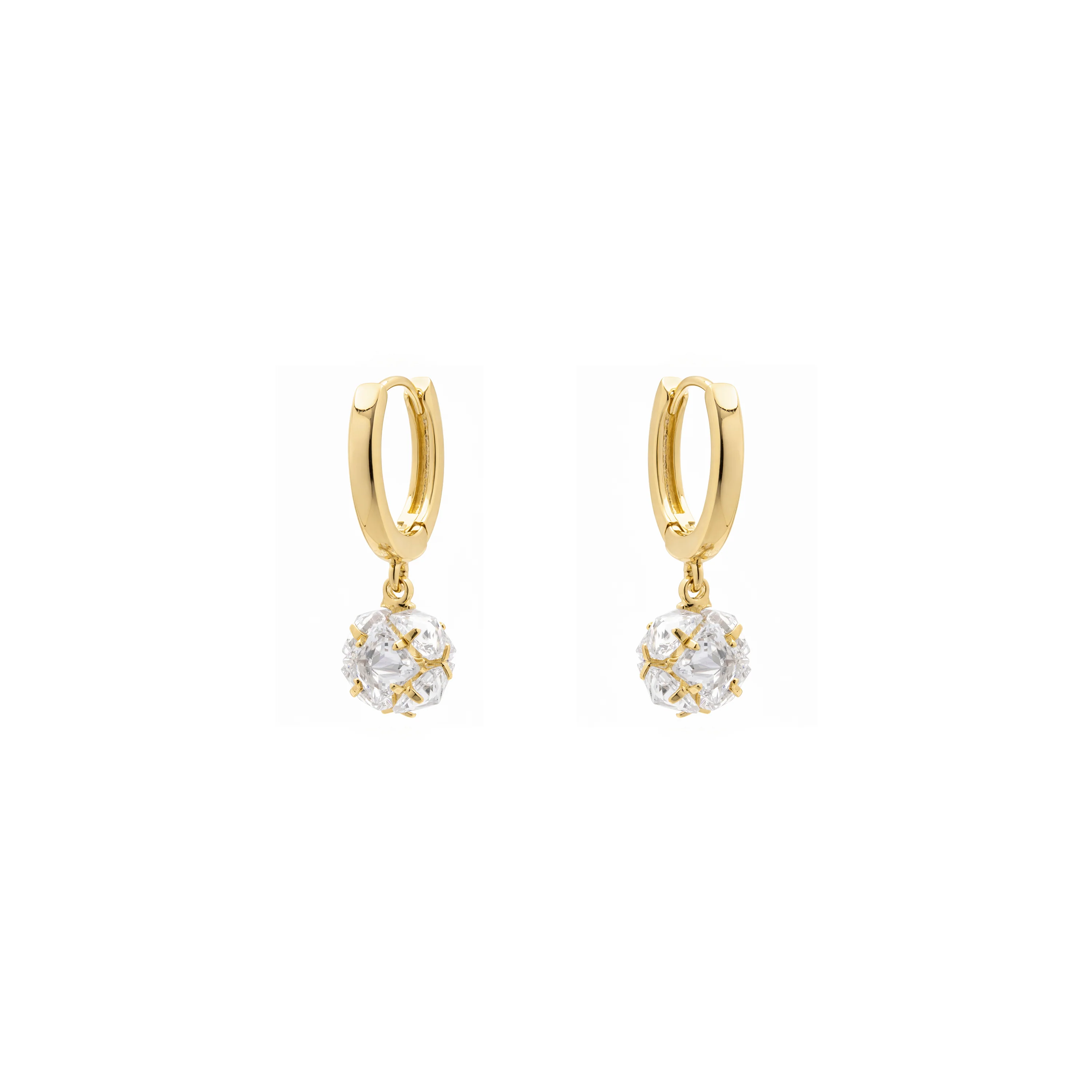 Pendientes de Circonita Brillante acabado en oro amarillo de 18k - Monrus - Image 3