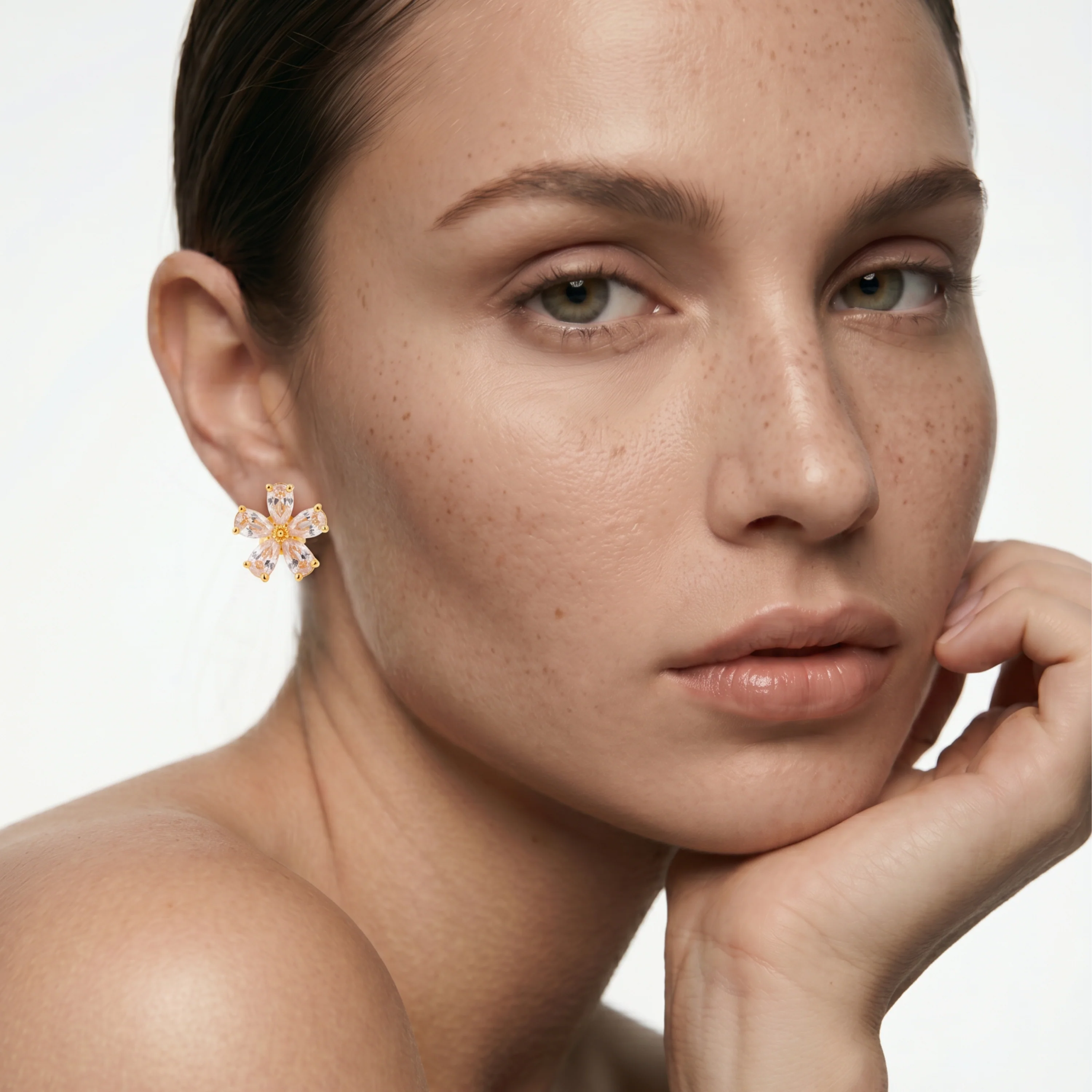 Pendientes de Circonita Brillante acabado en oro amarillo de 18k - Shayus - Image 2