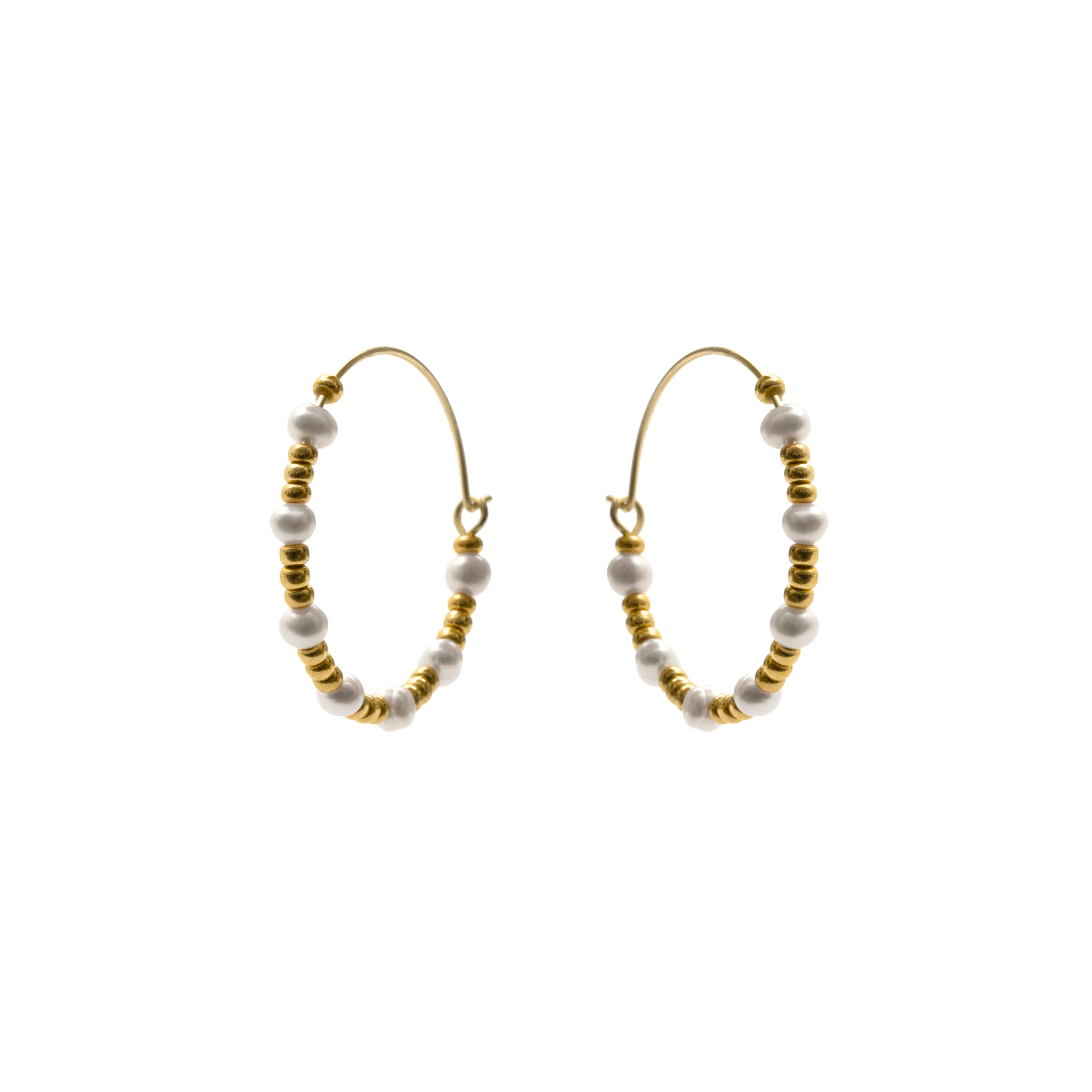 Pendientes de Plata de Ley 925 y Perla Blanca acabado en oro amarillo de 18k - Deli - Image 3