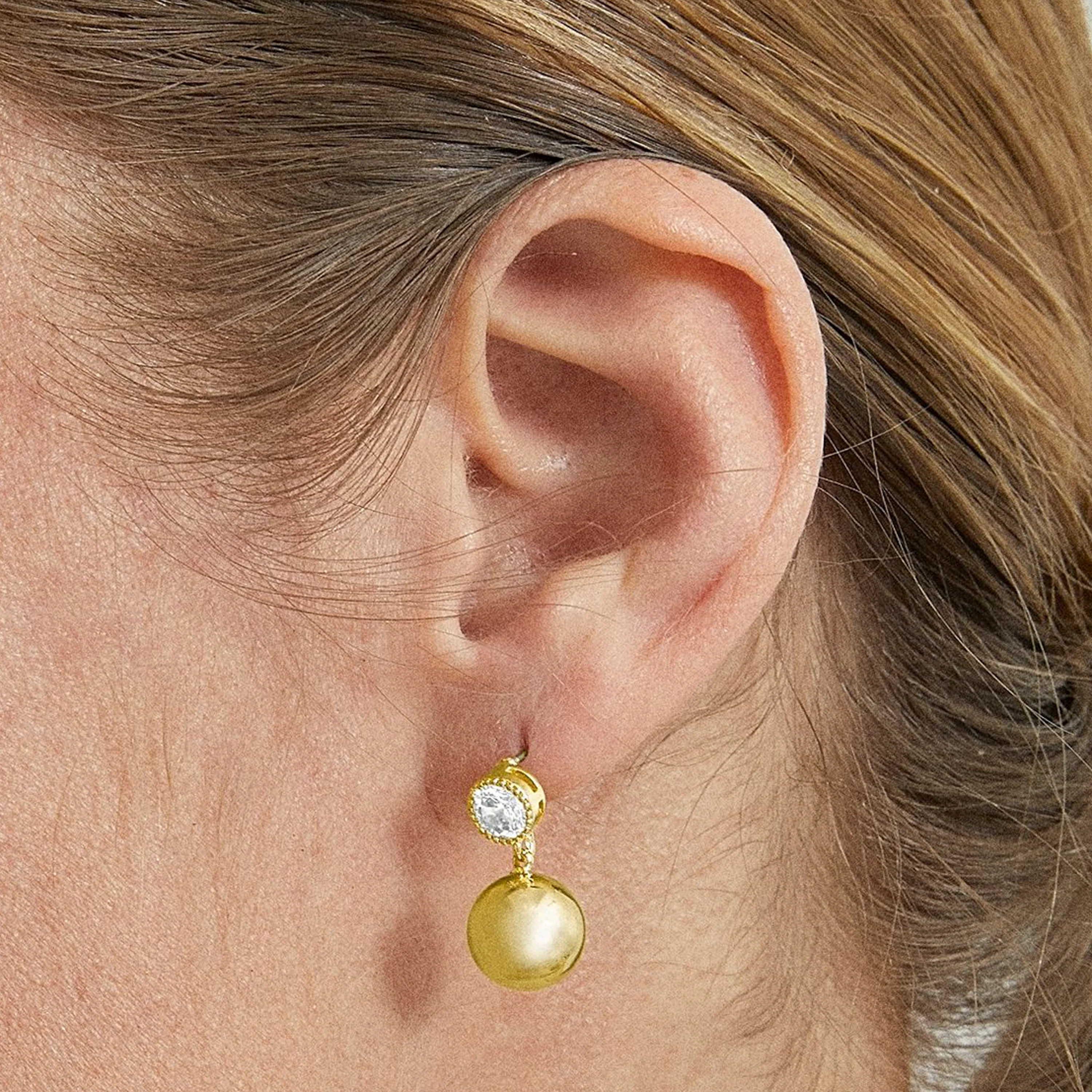 Pendientes acabados en oro amarillo 18K - Dilza - Image 3