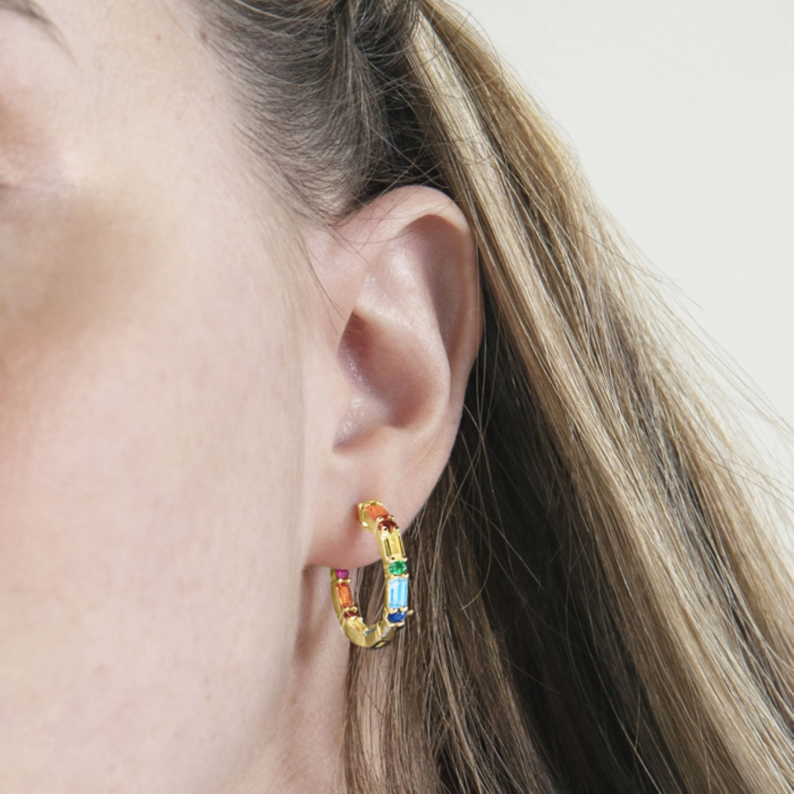Pendientes de Plata de Ley 925 con Circonita Multicolor acabados en oro amarillo 18K - Elac - Image 4