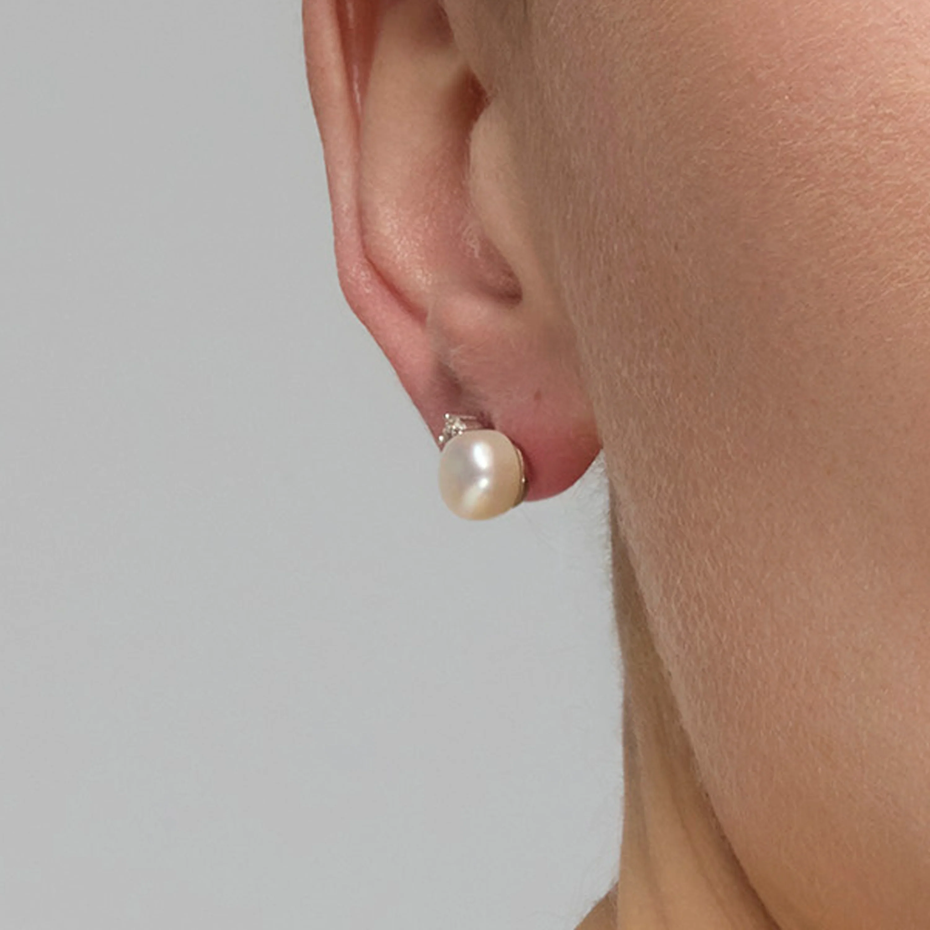 Pendientes de Plata de Ley 925 y Perla Blanca acabado rodio - Ablack - Image 4