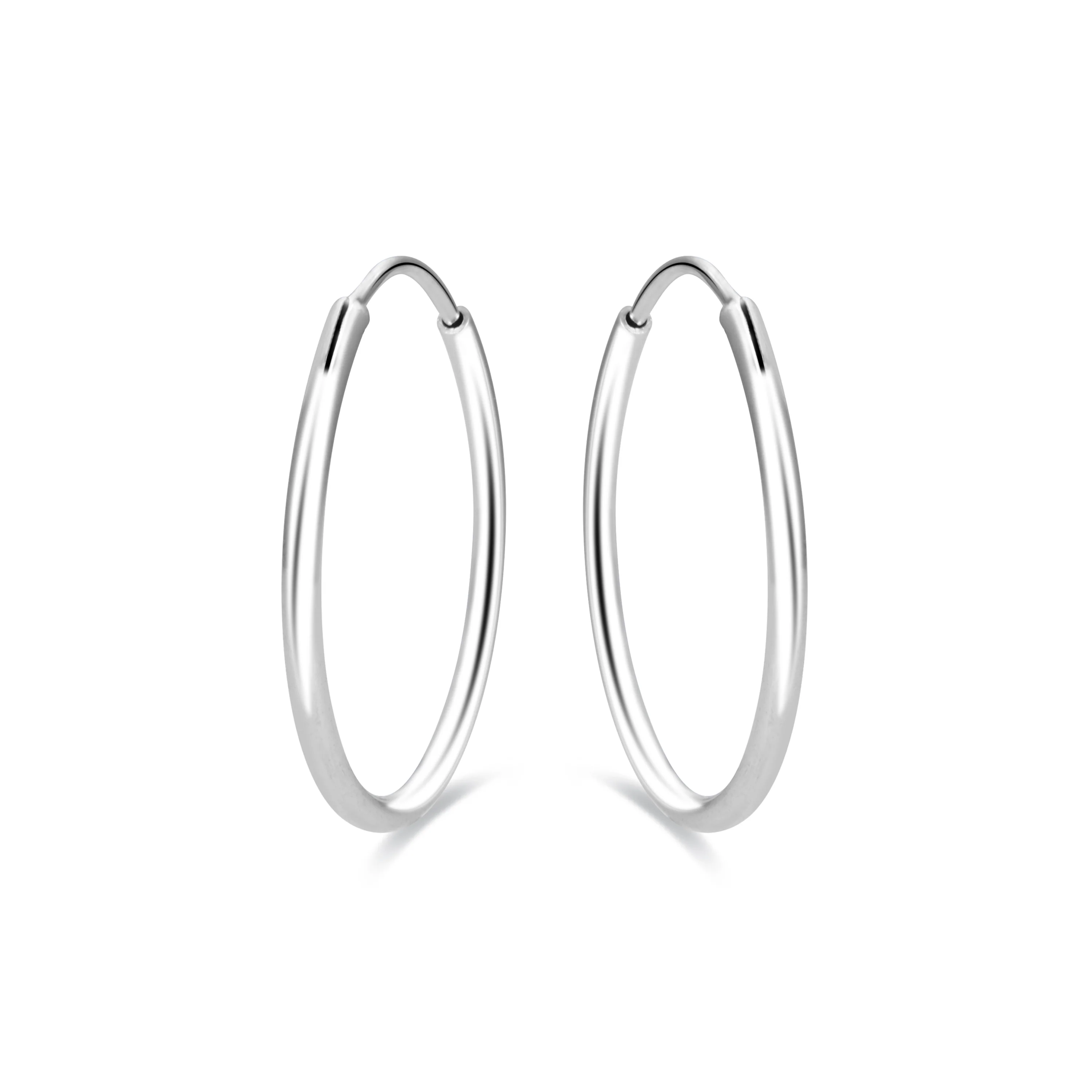 Pendientes de 20mm de Plata de Ley 925 acabados en rodio - Essential - Image 3