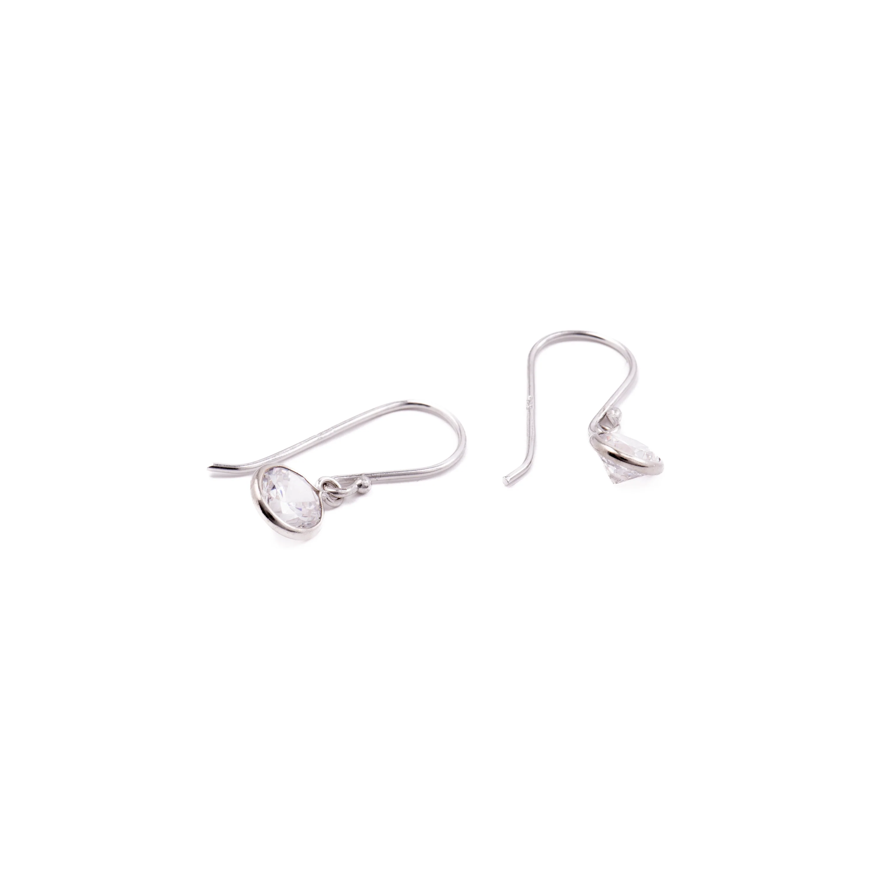 Pendientes de Plata de Ley 925 con Circonita Brillante acabados en rodio - Essential - Image 4