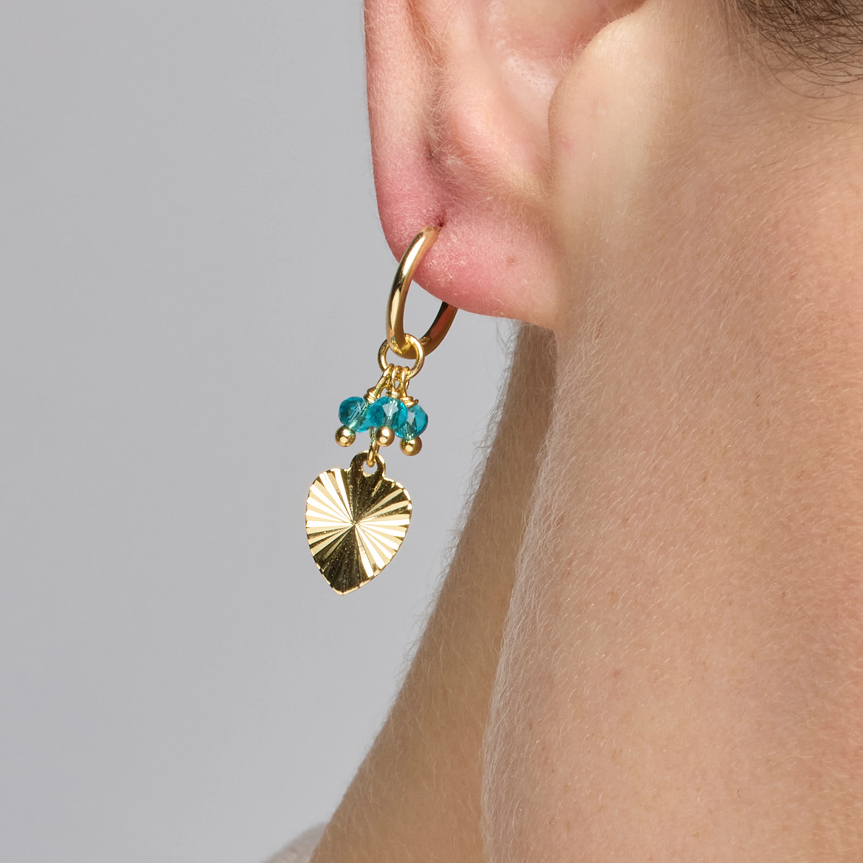 Pendientes de Plata de Ley 925 y Cristal Verde acabado oro amarillo de 18k - Sopu - Image 4