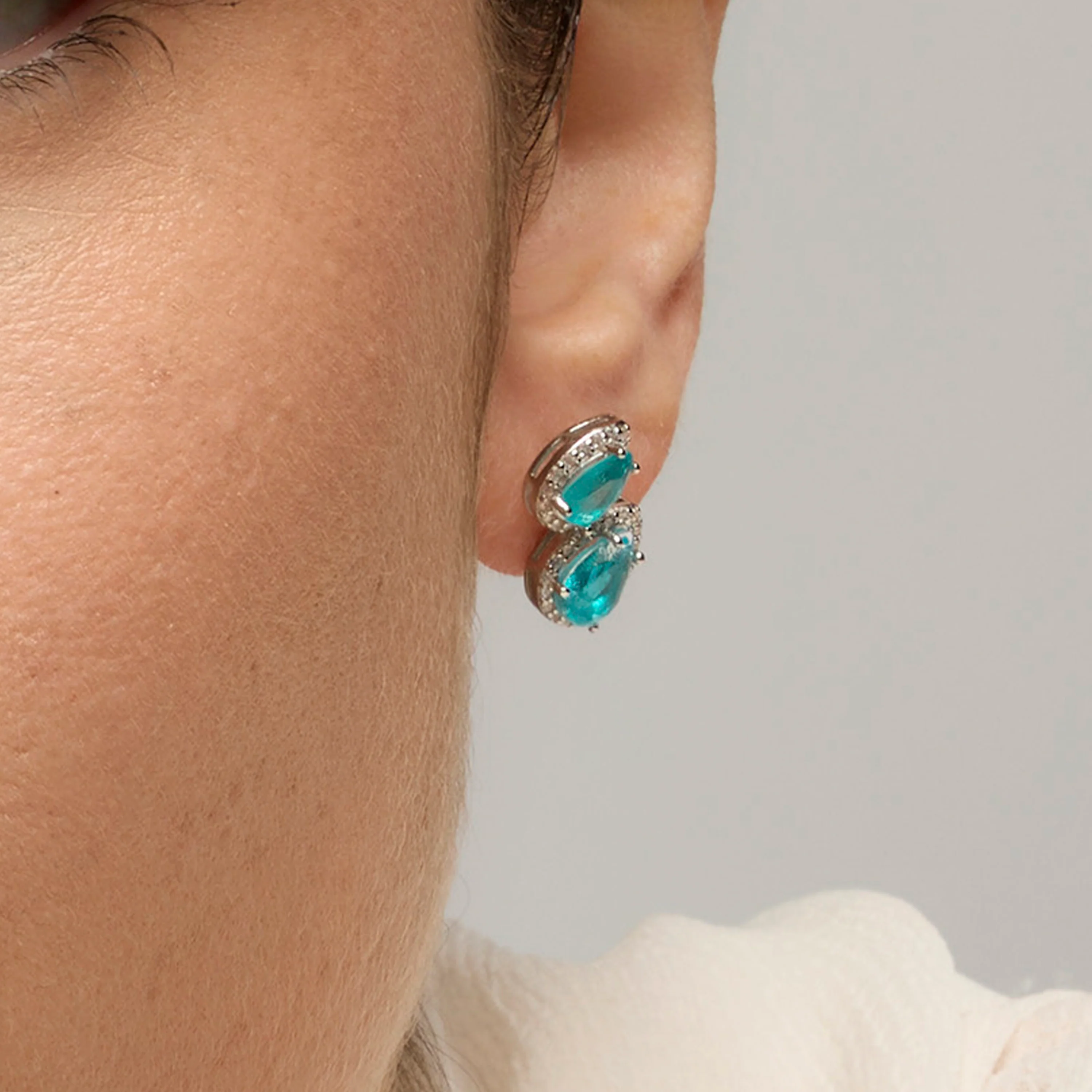 Pendientes de Plata de Ley 925 y Cuarzo Hidrotermal Aguamarina acabado rodio - Farath - Image 4