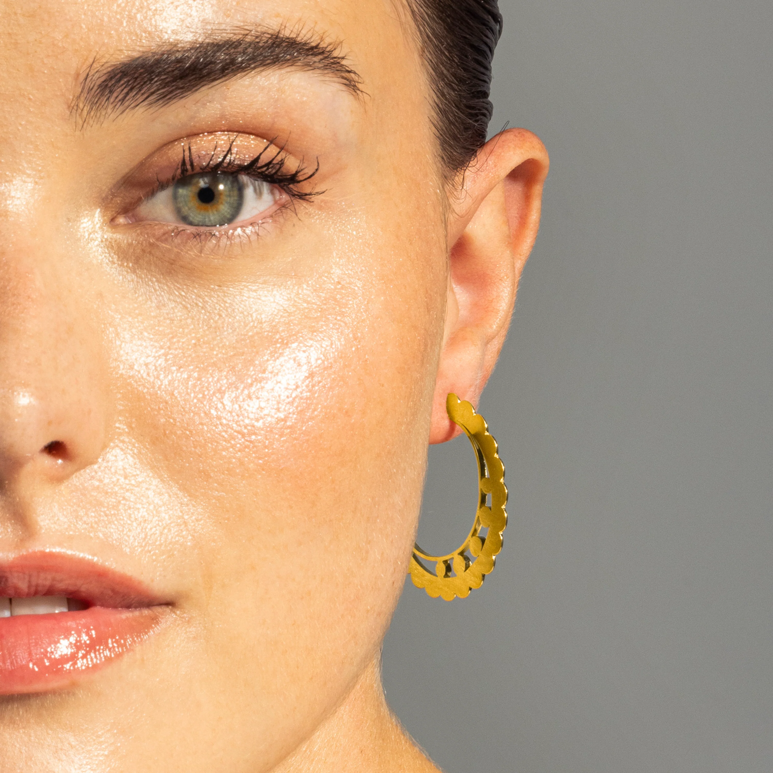 Pendientes de Circonita Brillante acabados en oro amarillo 18K- Fuduk - Image 3