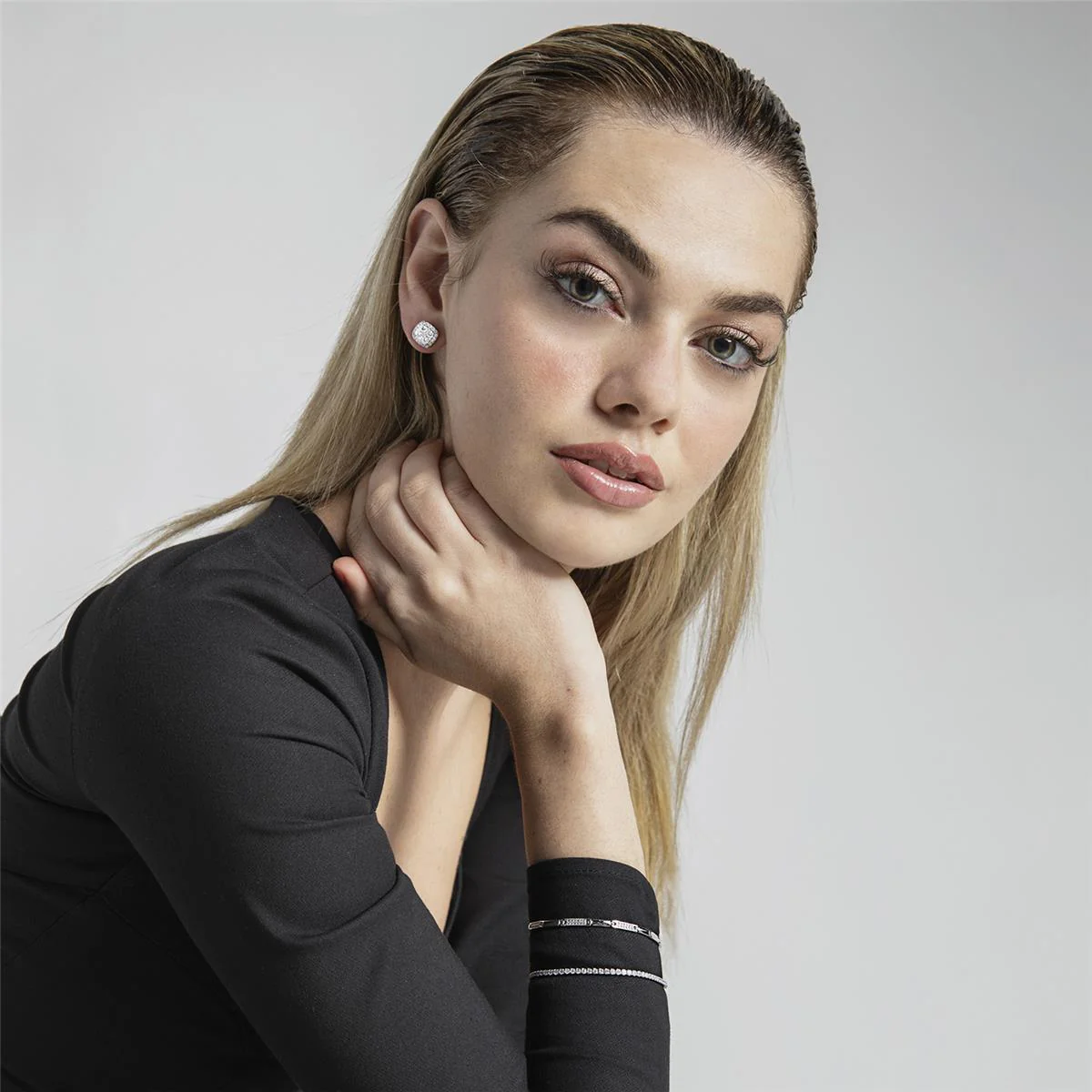 Pendientes Irtha Plata De Ley 925 - Irtha BLANCO - Image 3