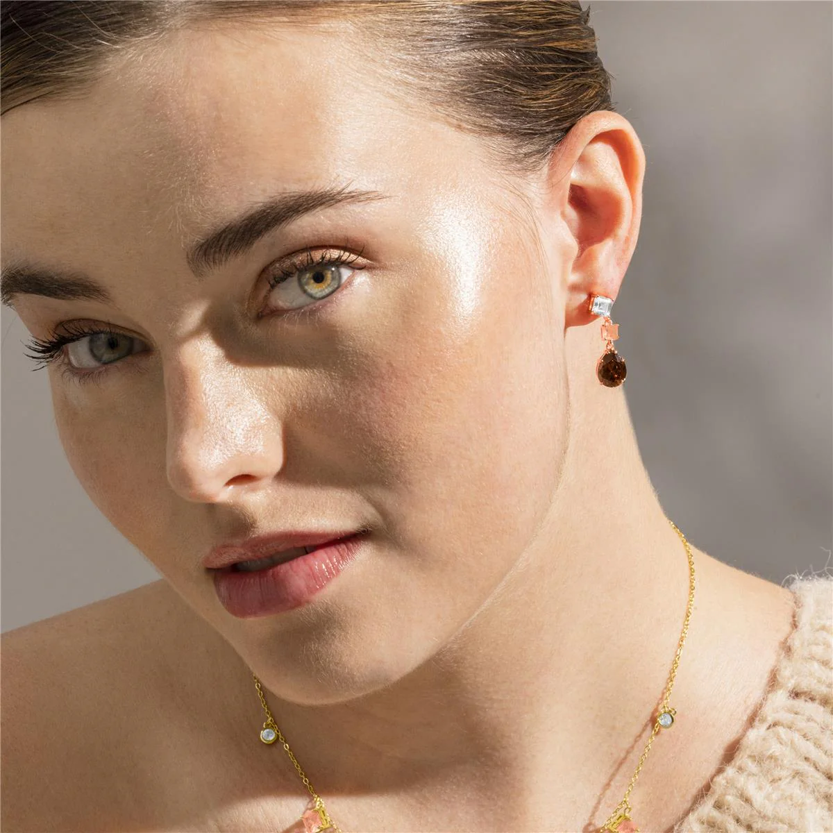 Pendientes Isrolh Plata de Ley 925 - Isrolh MARRON - Image 3