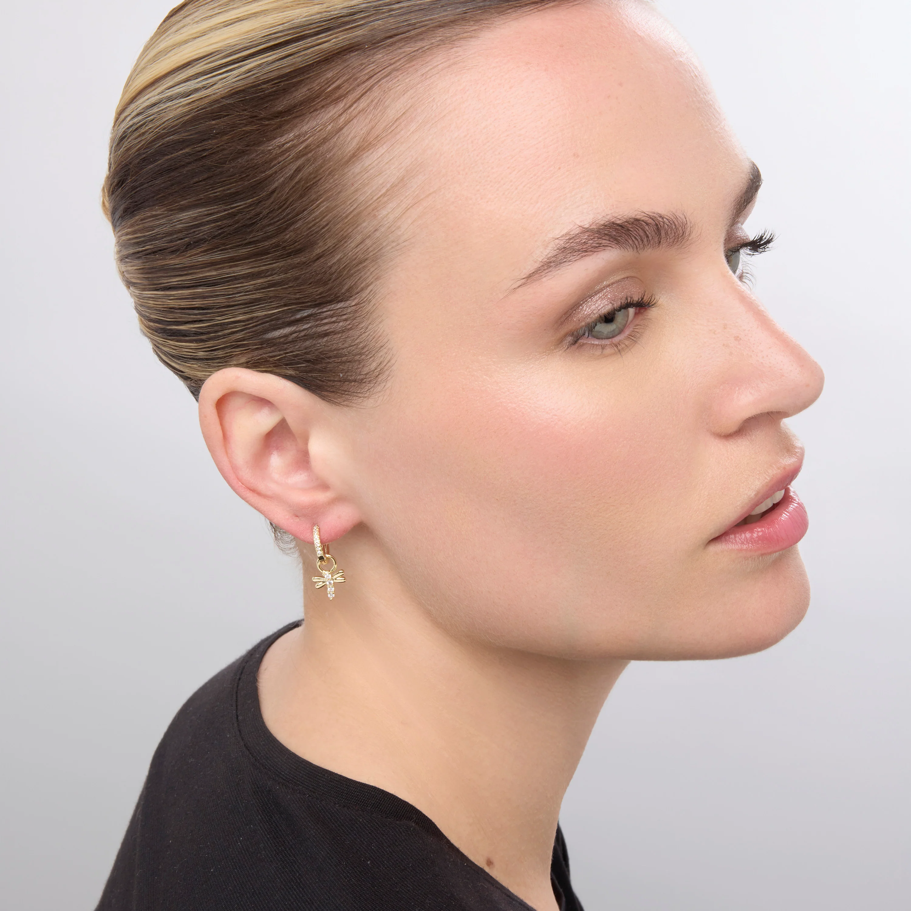 Pendientes acabado oro amarillo de 18k y Circonita Brillante - Jukel - Image 2