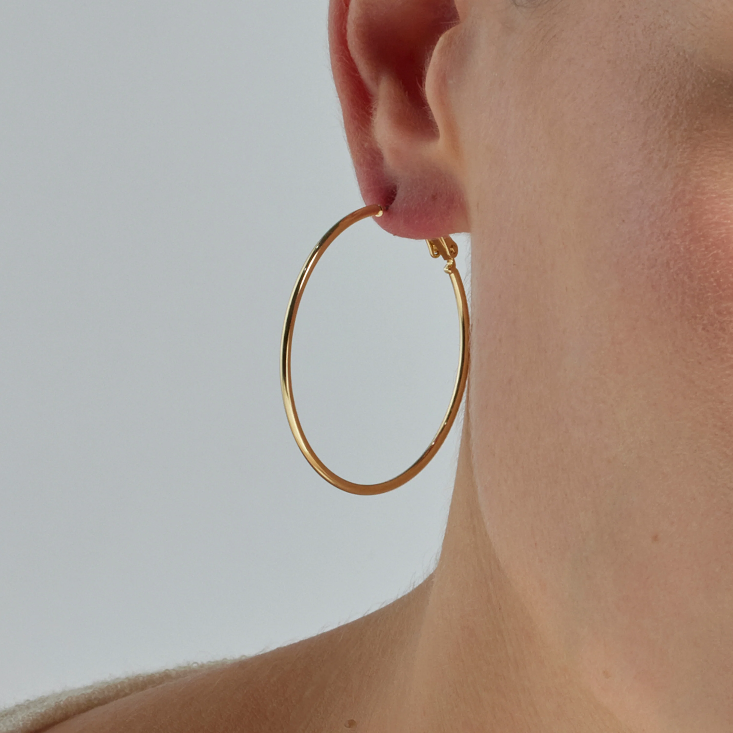 Pendientes de 30mm de diámetro acabado Oro Amarillo de 18k - Kelxo - Image 4