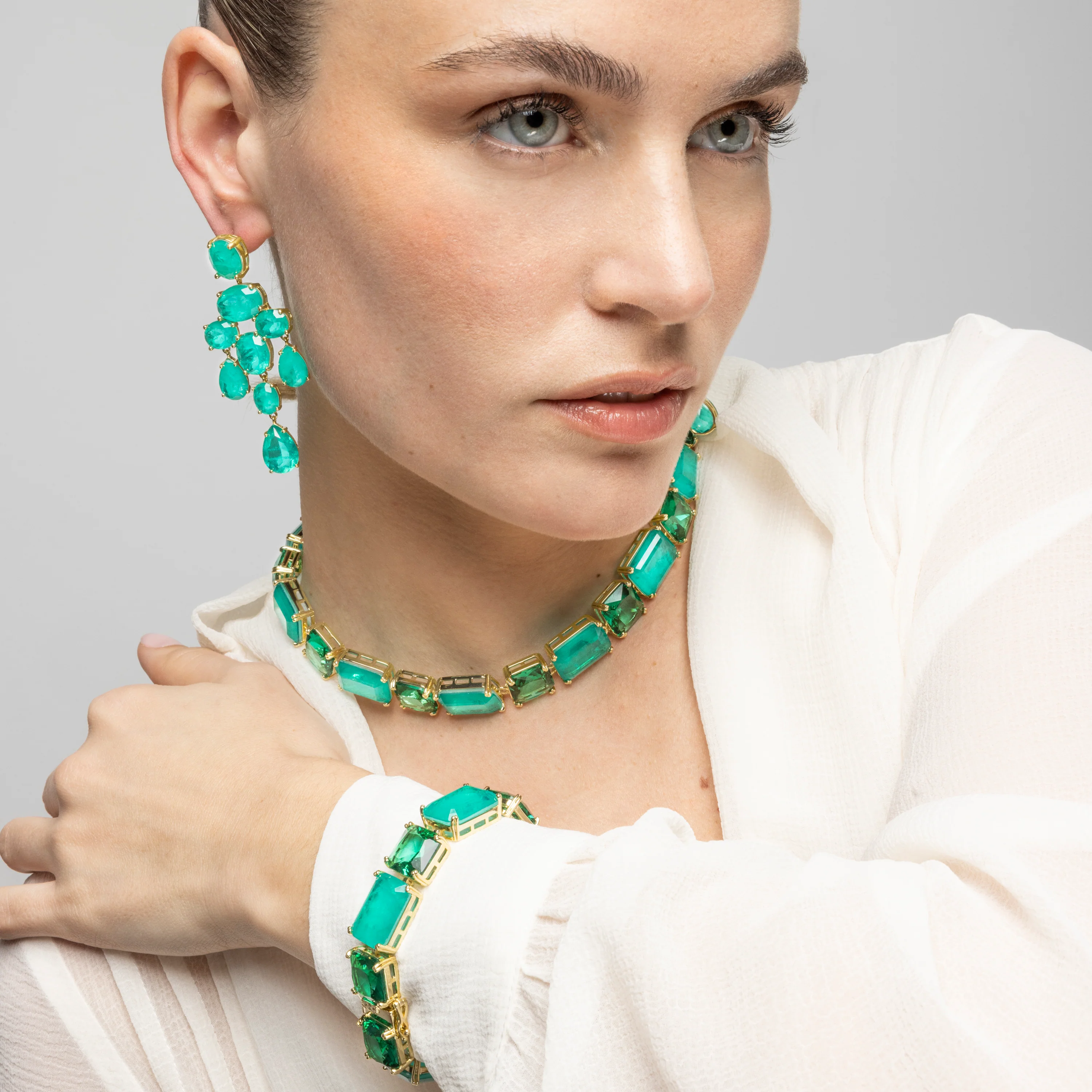 Pendientes de Plata de Ley 925 y Cuarzo Hidrotermal Verde Paraiba acabado oro amarillo de 18k - Kimid - Image 6