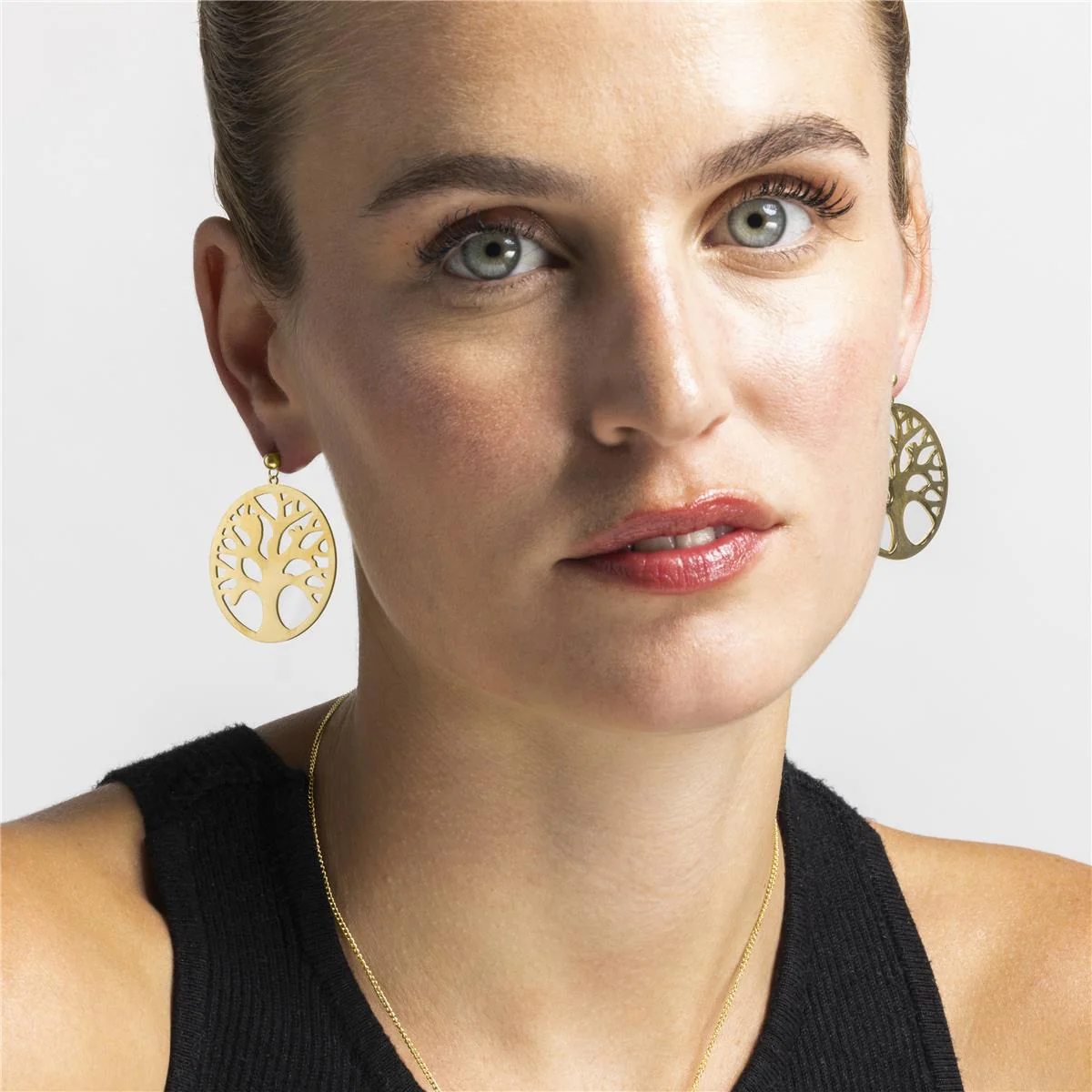 Pendientes Konssa acabado oro 18k - Konssa AMARILLO - Image 2