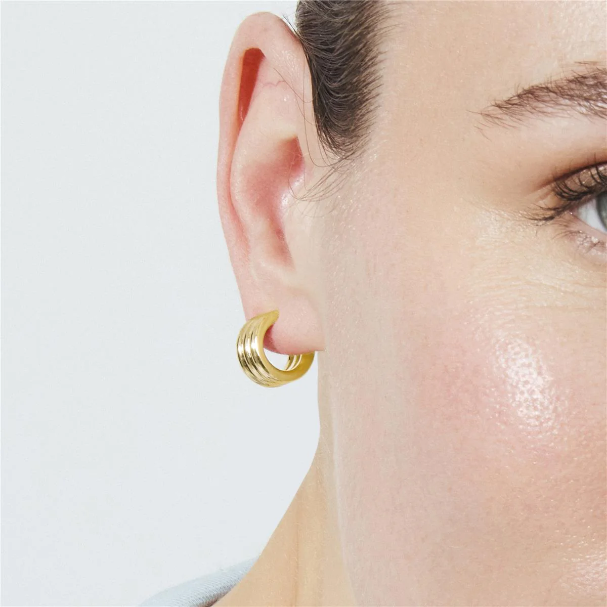 Pendientes de Circonita Brillante acabado en oro amarillo de 18k - Laino - Image 6