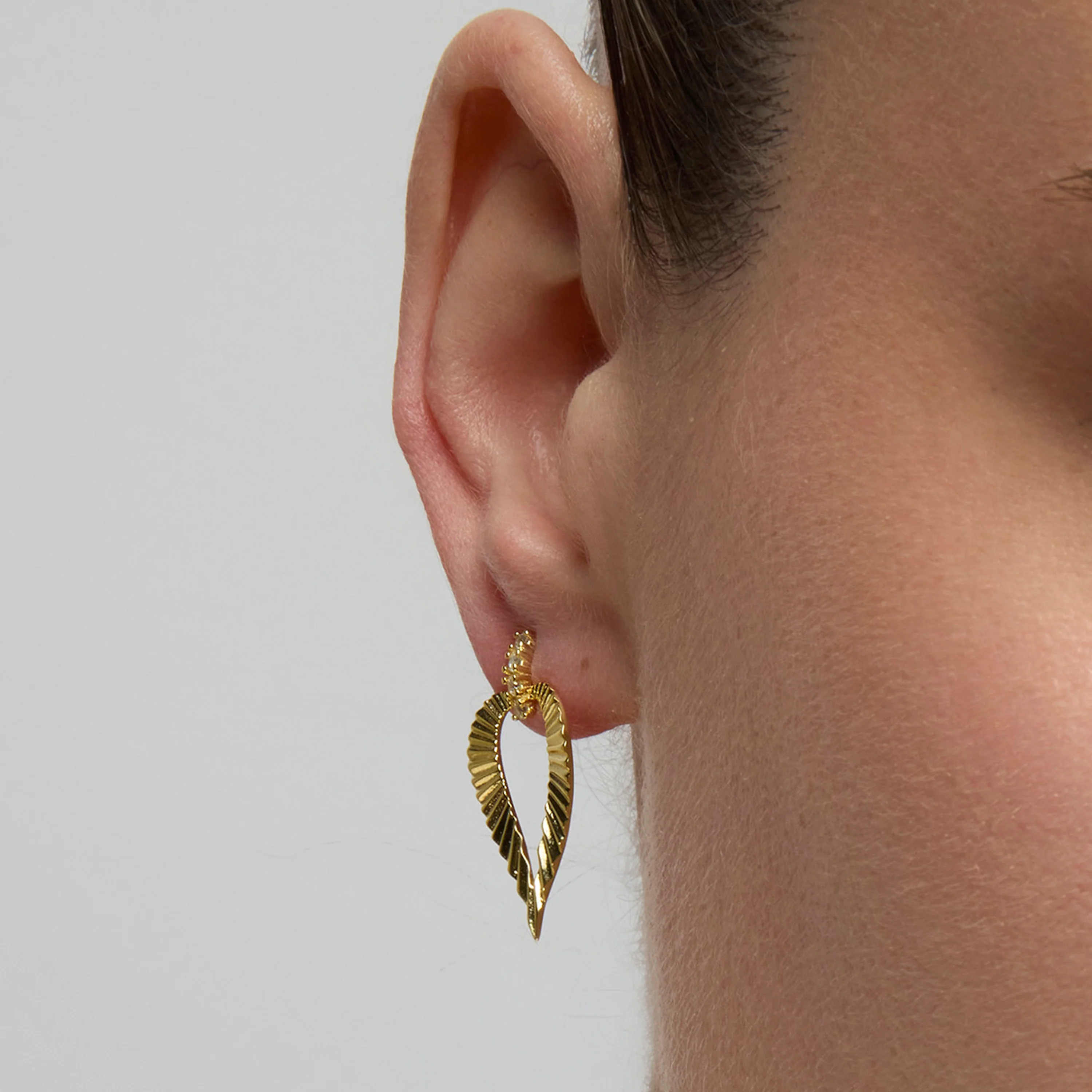 Pendientes de Plata de Ley 925 y Circonita Brillante acabado oro amarillo de 18k - Loreasi - Image 4