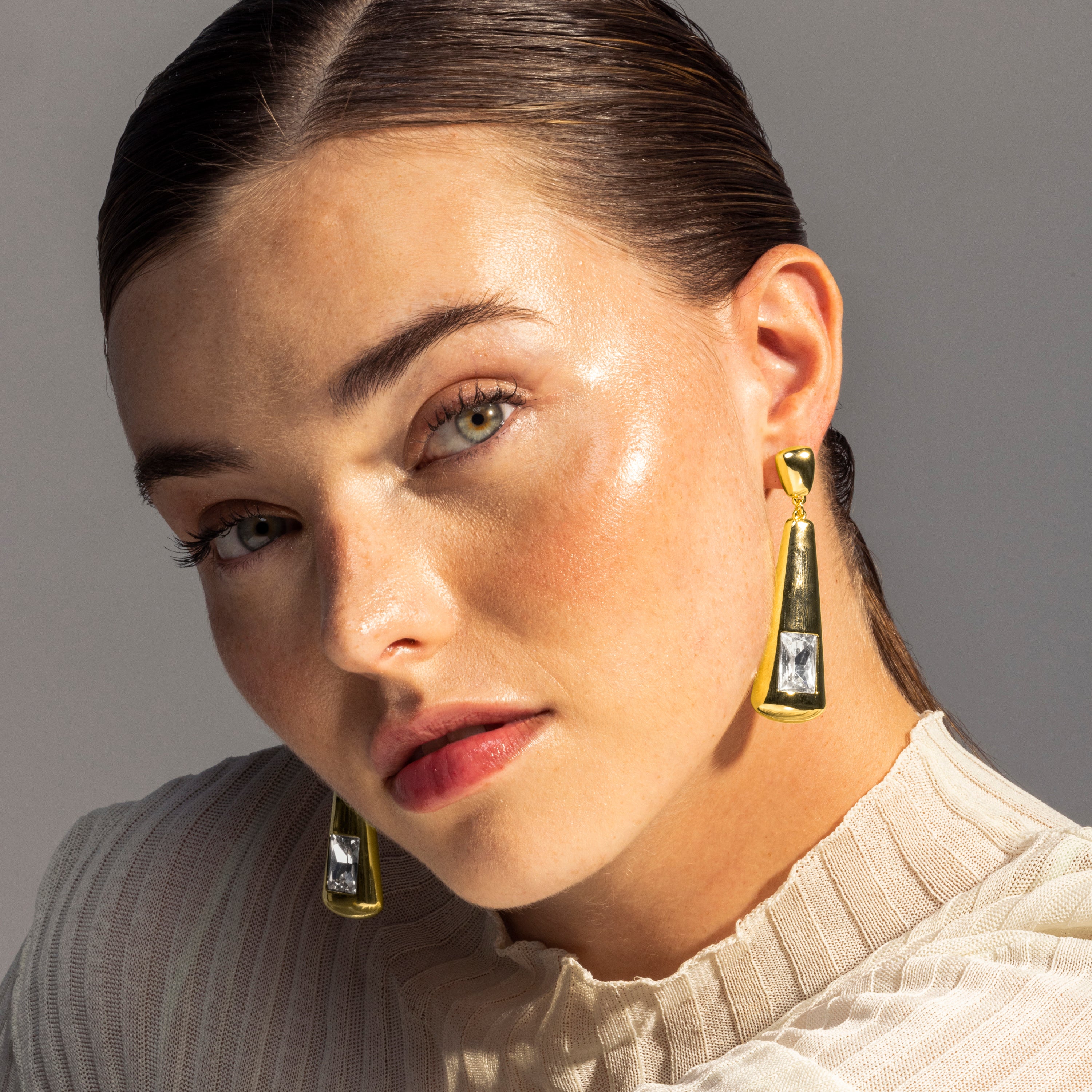 Pendientes acabado en oro amarillo 18K - Mayate - Image 2