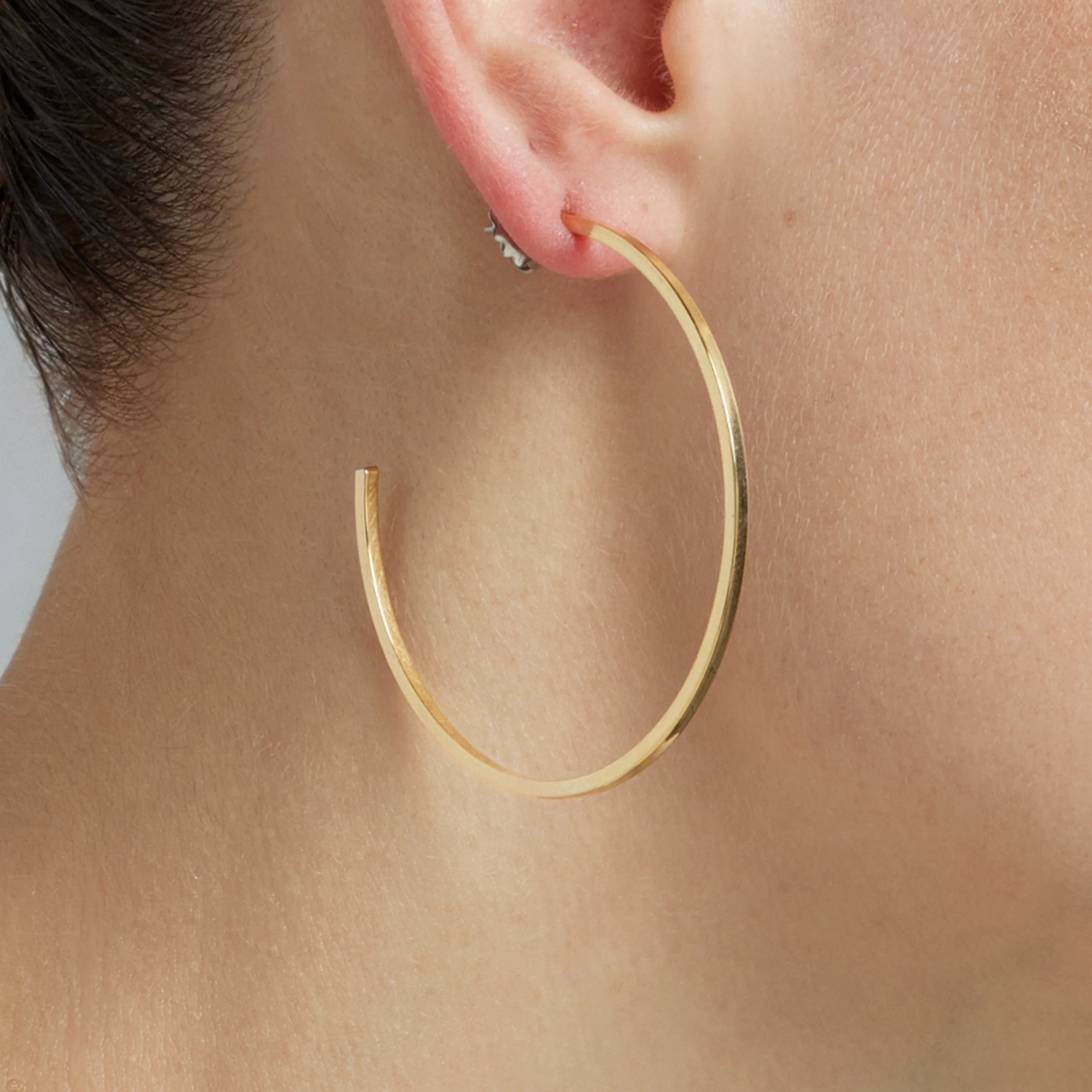 Pendientes de 48mm de diámetro acabado Oro Amarillo de 18K - Nemar - Image 4