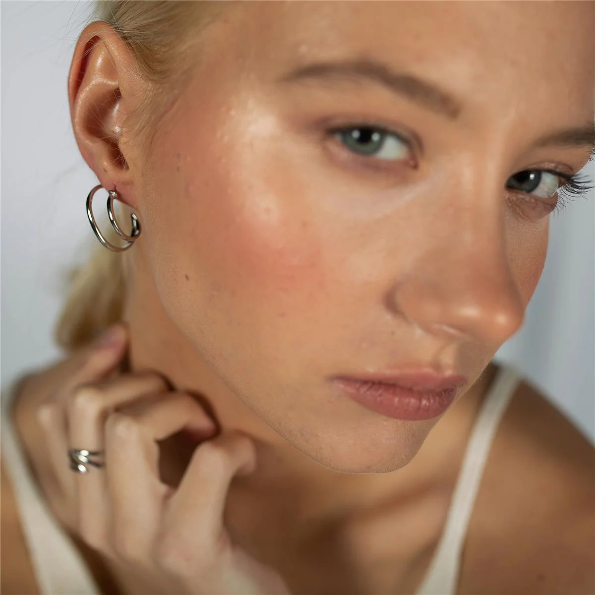 Pendientes Neon Plata De Ley 925 - Neon BLANCO - Image 4