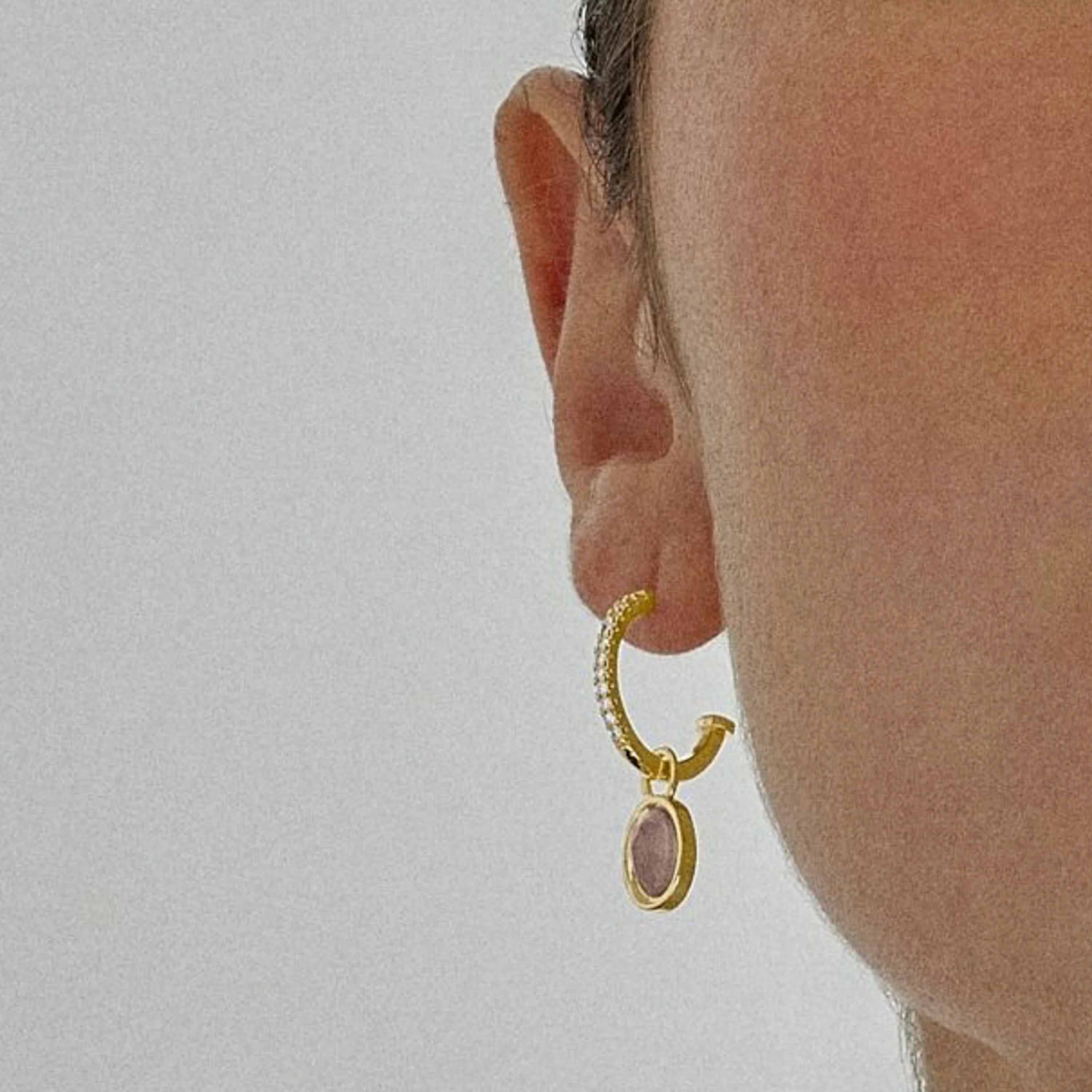 Pendientes de Cristal Morado acabados en oro amarillo 18K - Nyahau - Image 3