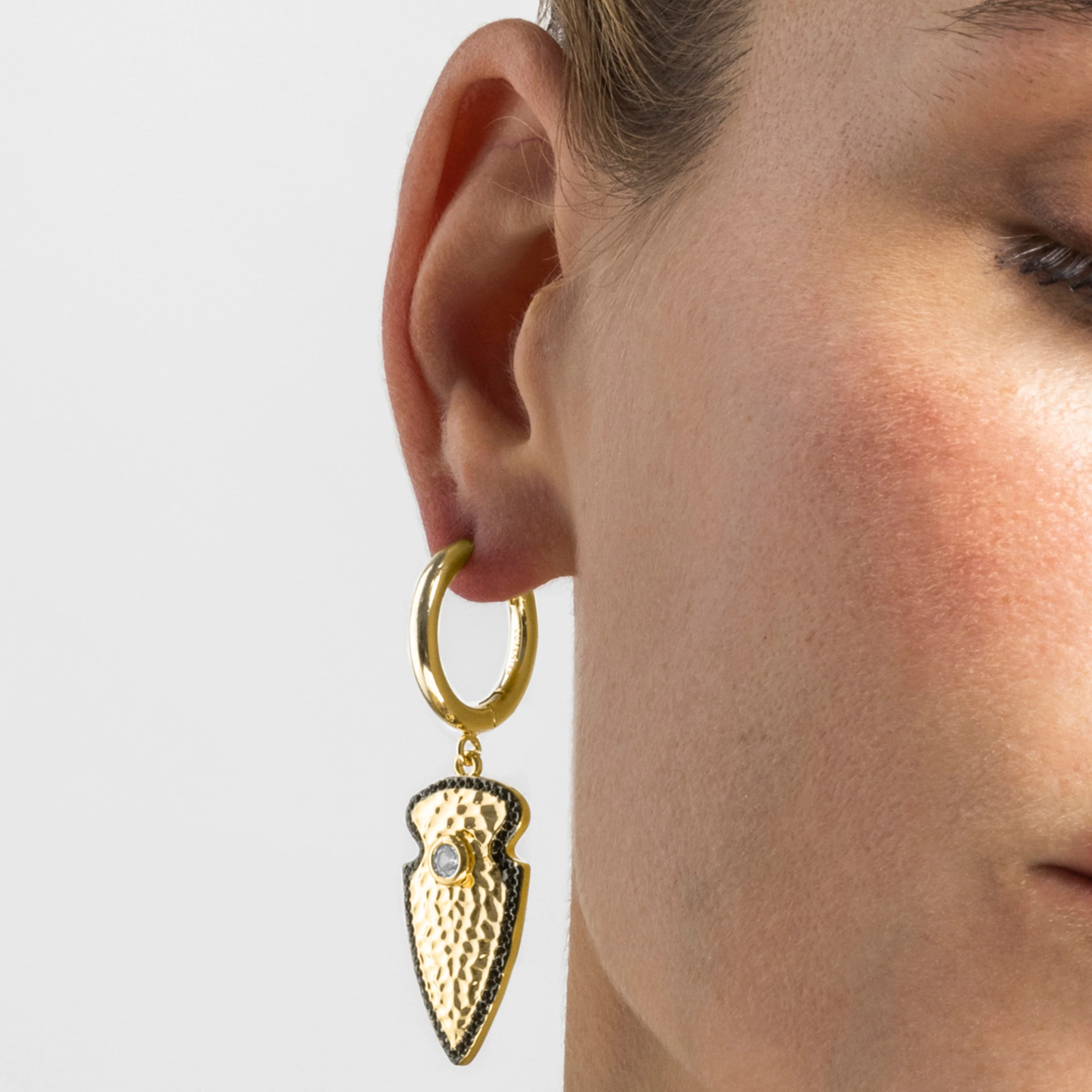 Pendientes con Circonita Brillante acabado oro 18k - Otla - Image 4