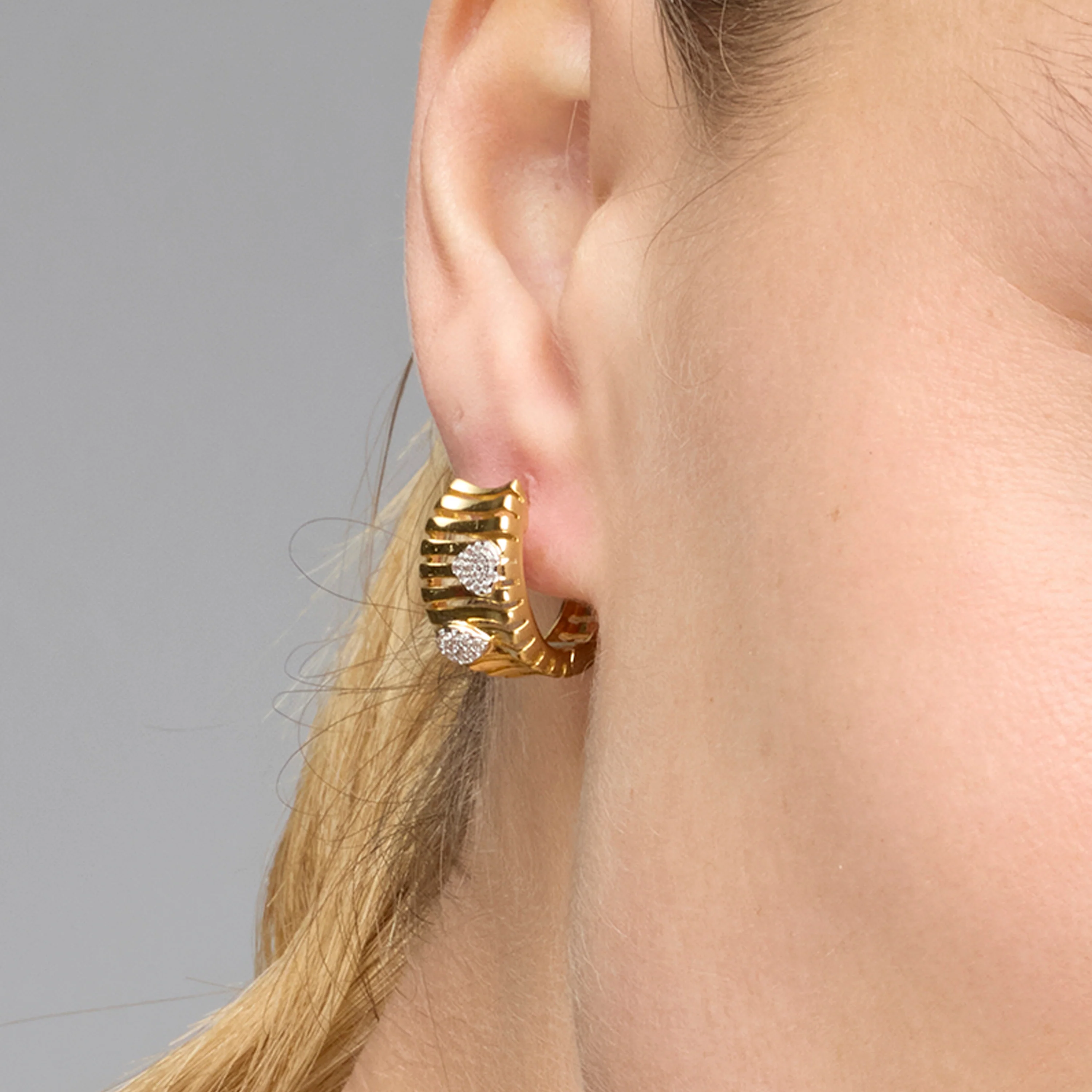 Pendientes de Plata de Ley 925 y Circonita Brillante acabado oro amarillo de 18k - Samon - Image 4